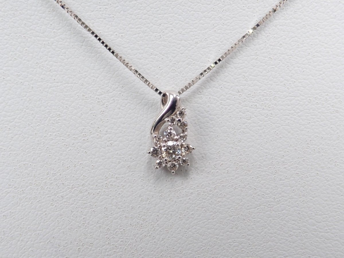 K18WGダイヤモンド0.20ct ペンダント(ネックレス) - カラッツSTORE