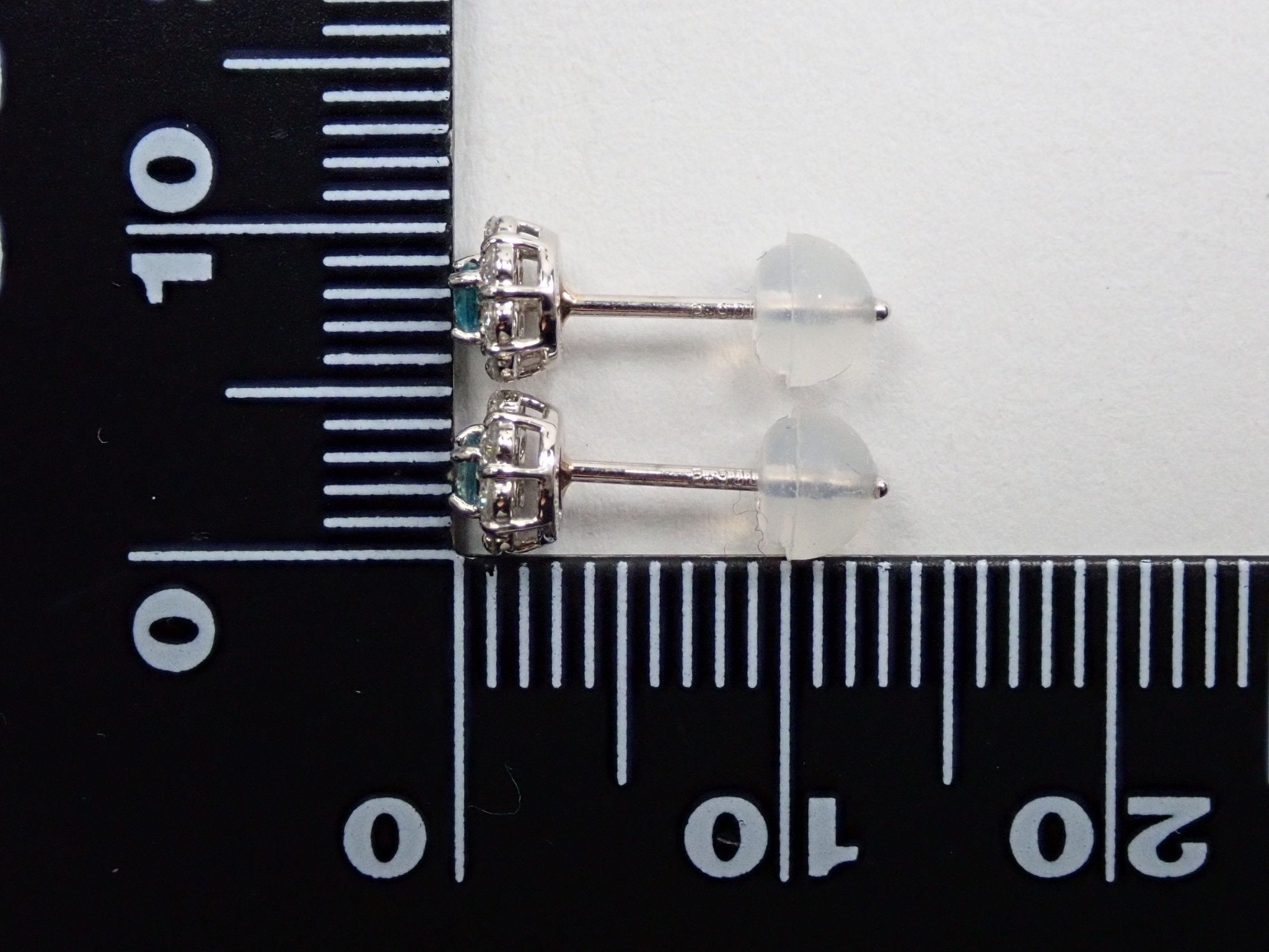 Pt900グランディディエライト0.04ct ピアス - KARATZ STORE|カラッツSTORE