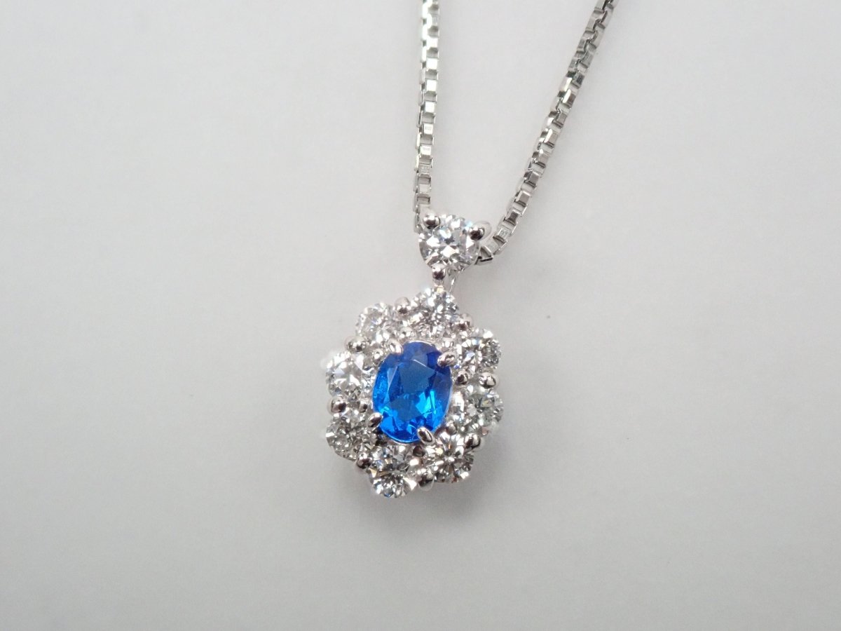 Pt900アウイナイト0.05ct ペンダント(ネックレス) - カラッツSTORE