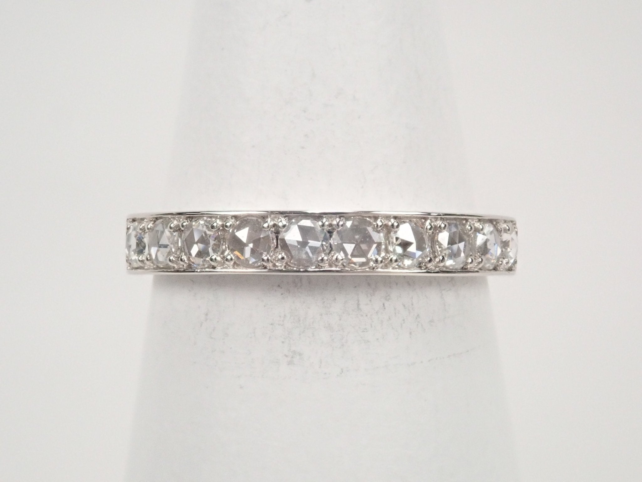 Pt900ローズカットダイヤモンド0.30ct ハーフエタニティリング - KARATZ STORE|カラッツSTORE