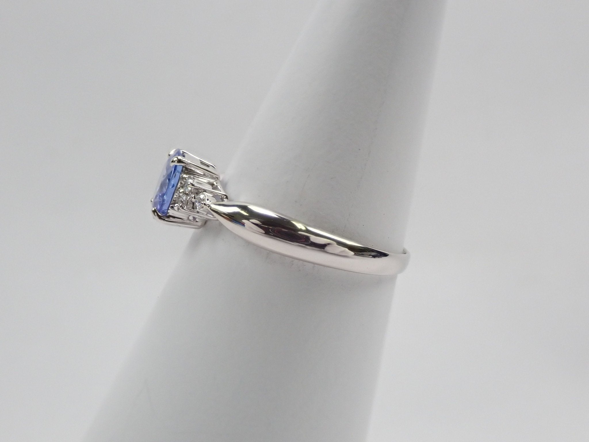 Pt900タンザナイト0.71ct リング - KARATZ STORE|カラッツSTORE