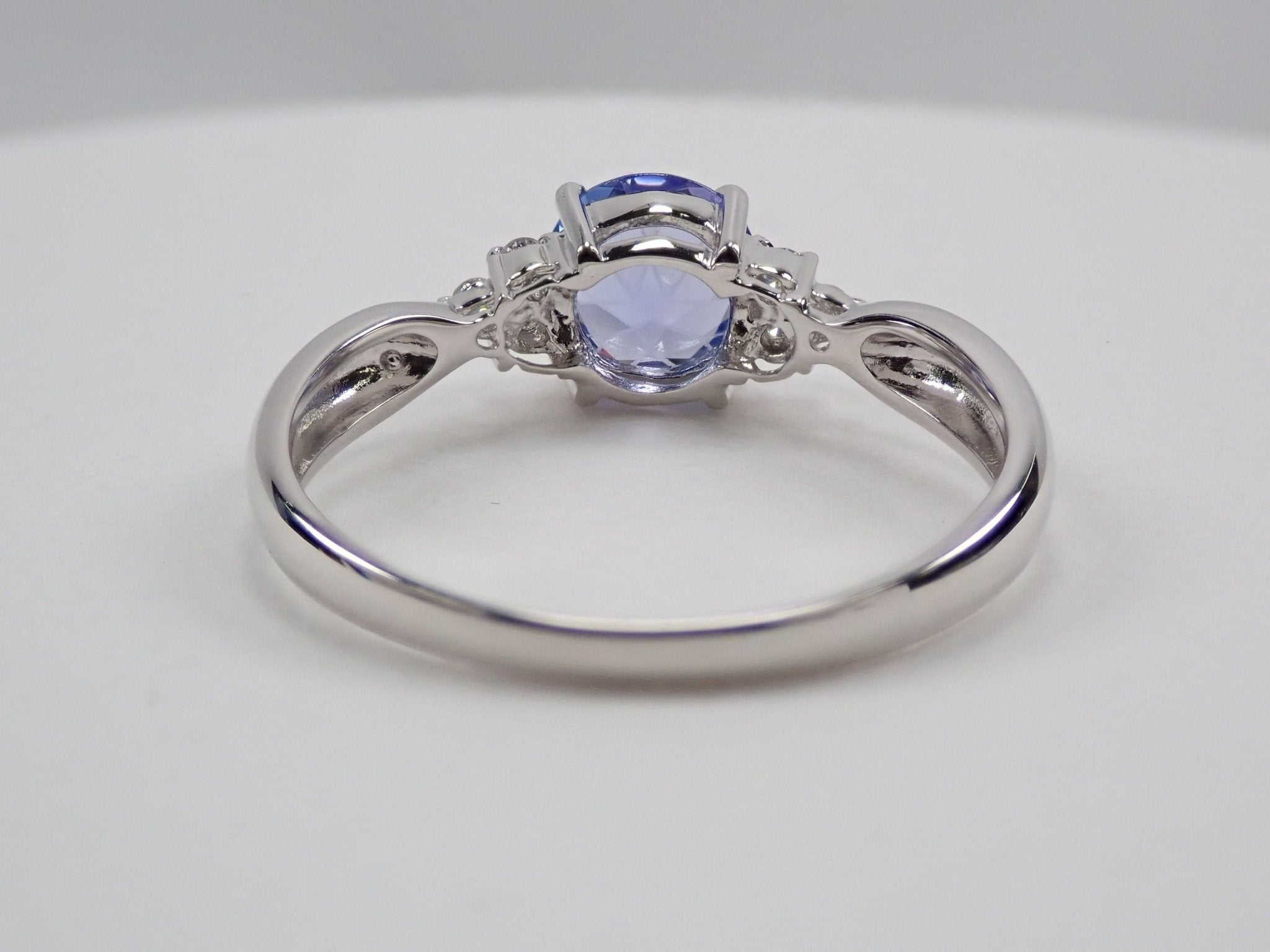 Pt900タンザナイト0.71ct リング - KARATZ STORE|カラッツSTORE