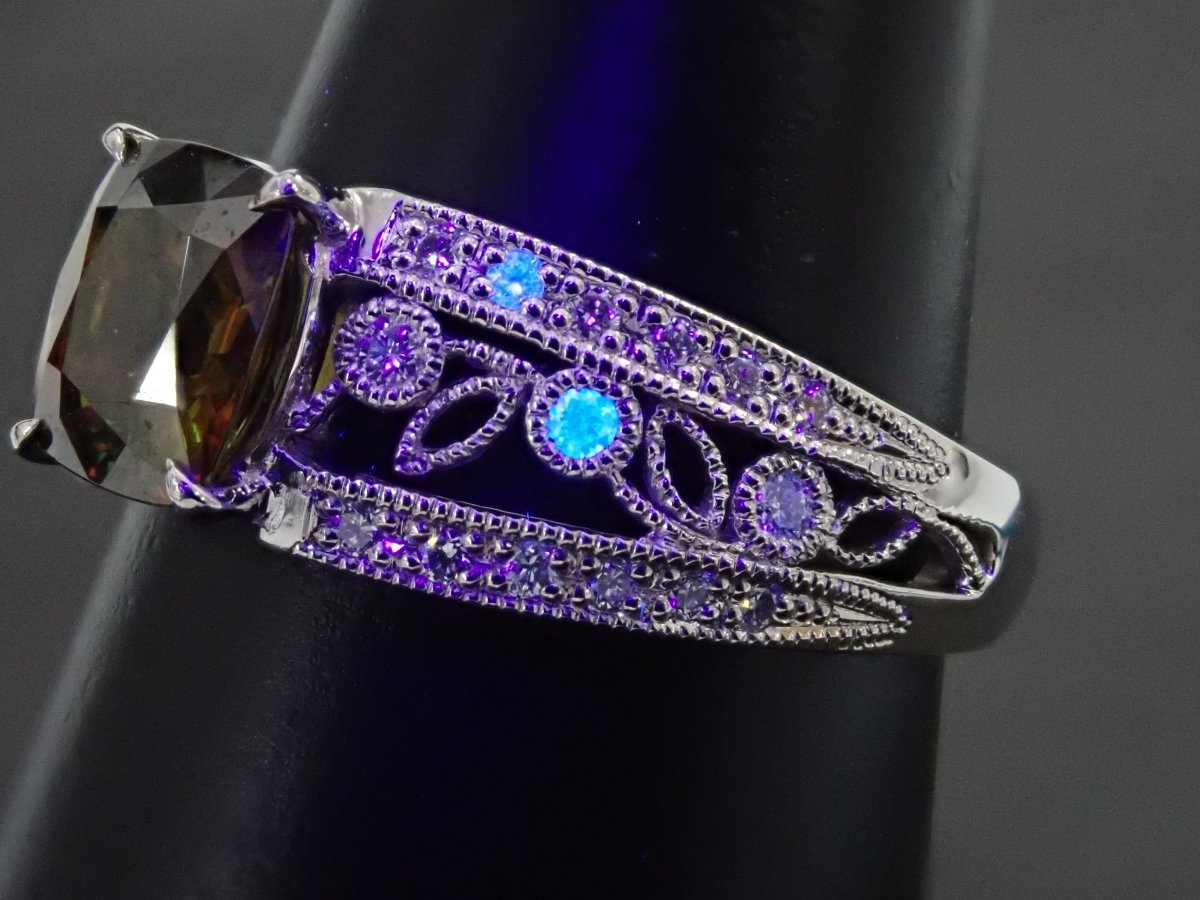 【カラフリ】Pt900スフェーン1.02ct リング - カラッツSTORE