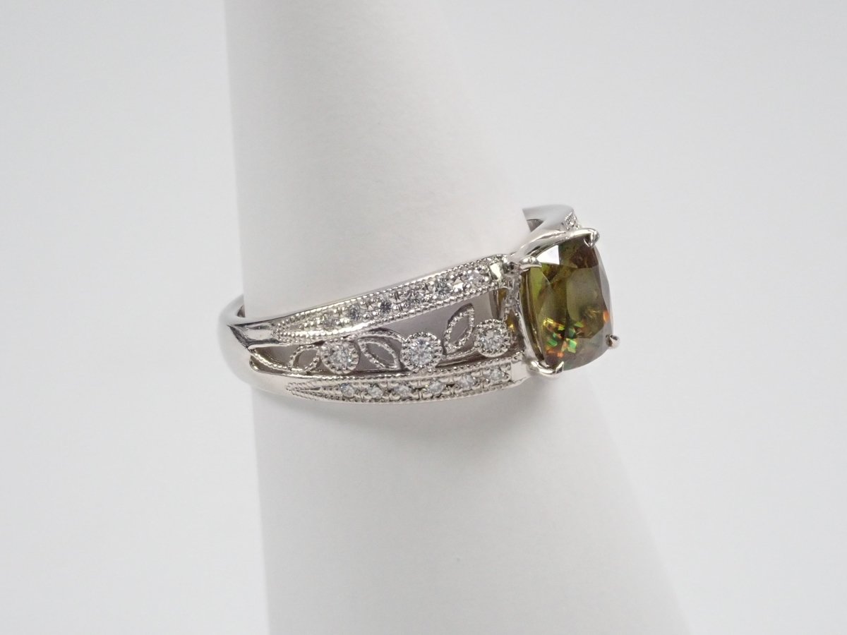 【カラフリ】Pt900スフェーン1.02ct リング - カラッツSTORE