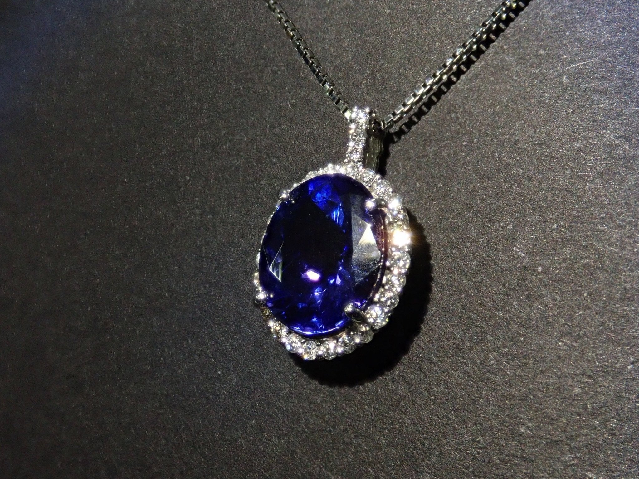 Pt900タンザナイト2.63ct ペンダント(ネックレス) - KARATZ STORE|カラッツSTORE