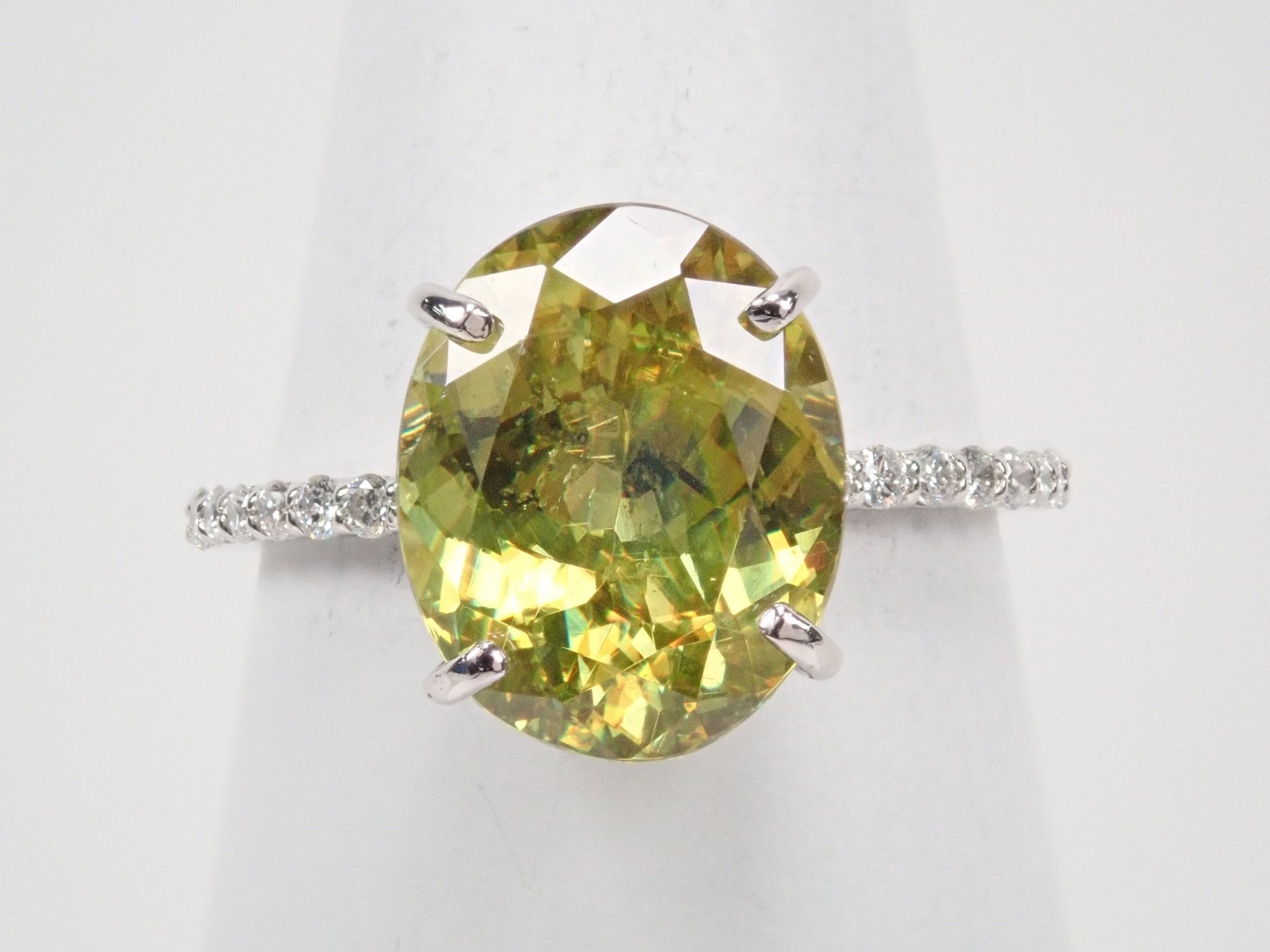Pt900スフェーン4.56ct リング - KARATZ STORE|カラッツSTORE