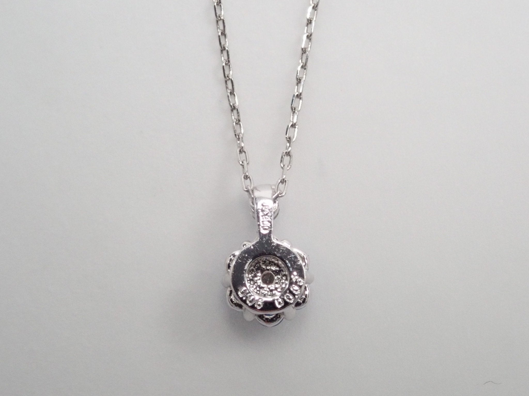 Pt900/Pt850アウイナイト0.06ct ペンダント(ネックレス) - KARATZ STORE|カラッツSTORE