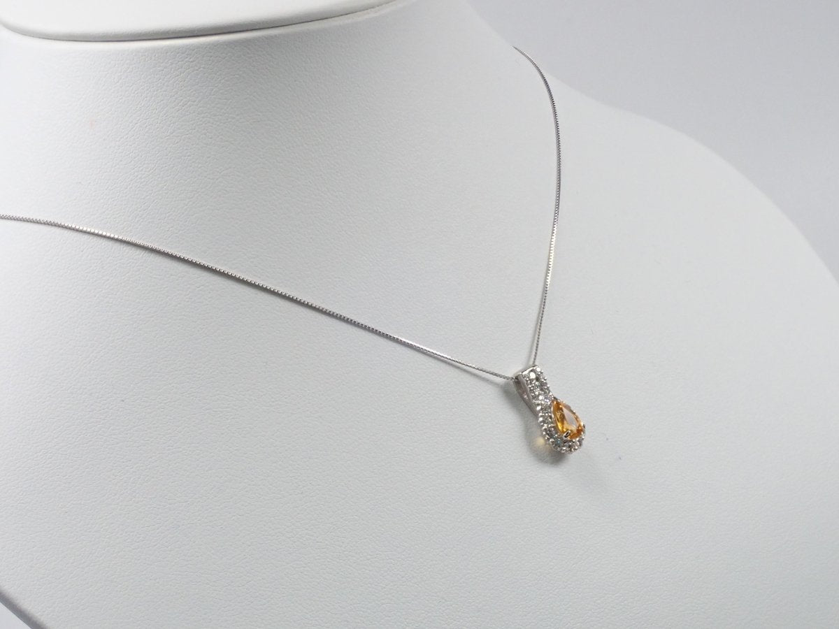 【カラフリ】Pt900/Pt850クリノヒューマイト0.726ct ペンダント(ネックレス) - カラッツSTORE