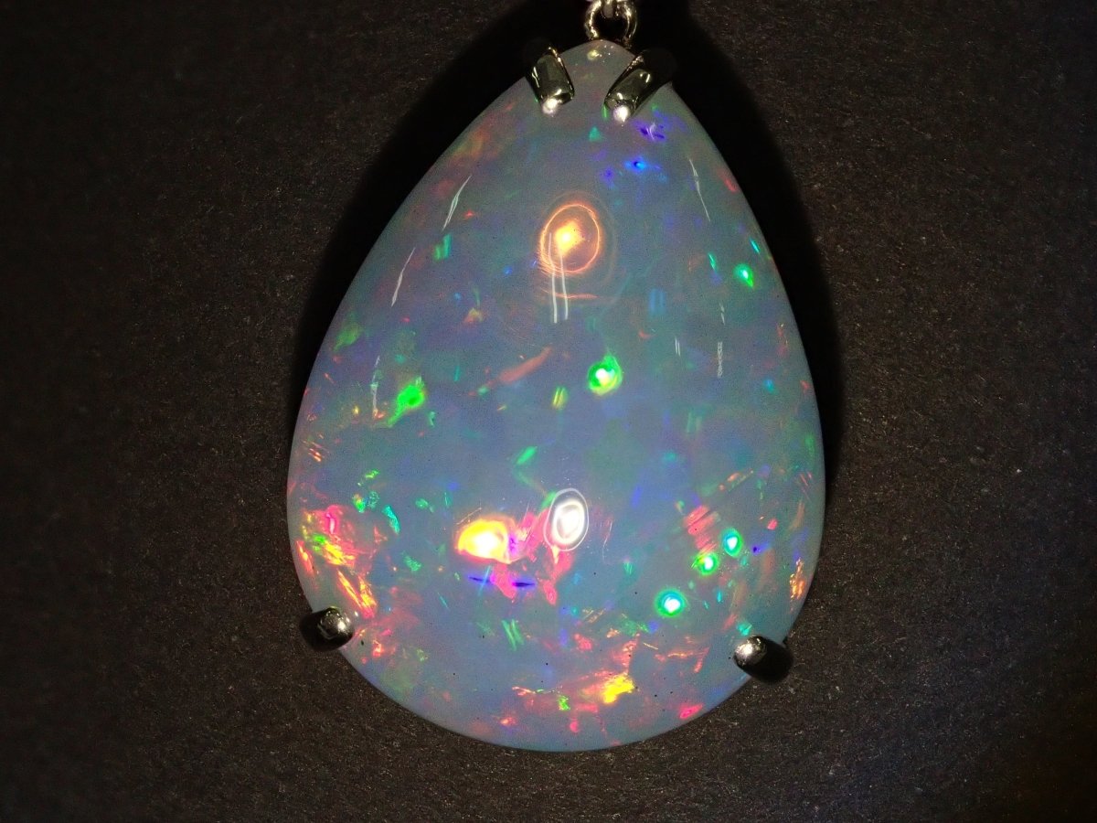 Pt900/Pt850オパール36.469ct ペンダント(ネックレス) - カラッツSTORE