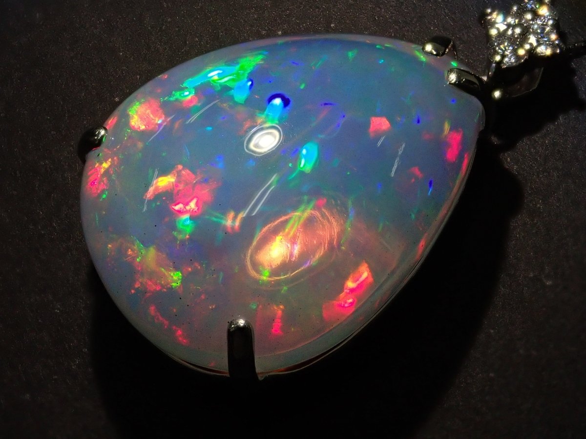 Pt900/Pt850オパール36.469ct ペンダント(ネックレス) - カラッツSTORE
