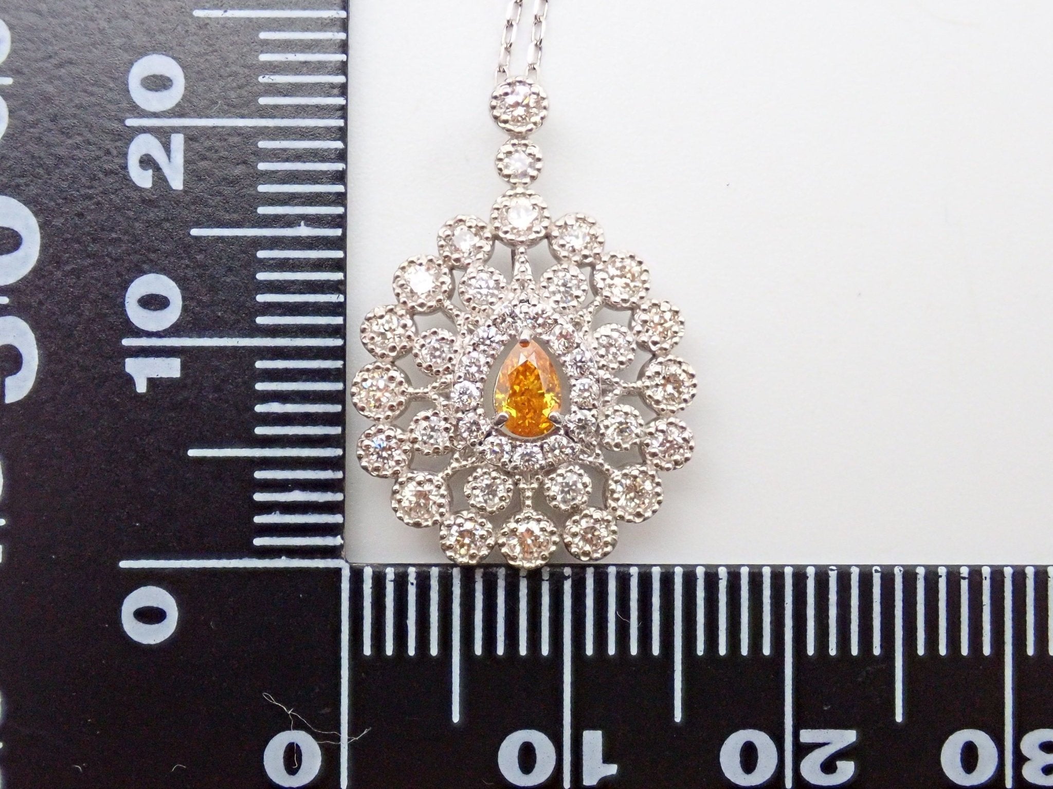 Pt950 イエローダイヤモンド0.158ct ペンダント(FANCY DEEP ORANGE YELLOW) - KARATZ STORE|カラッツSTORE
