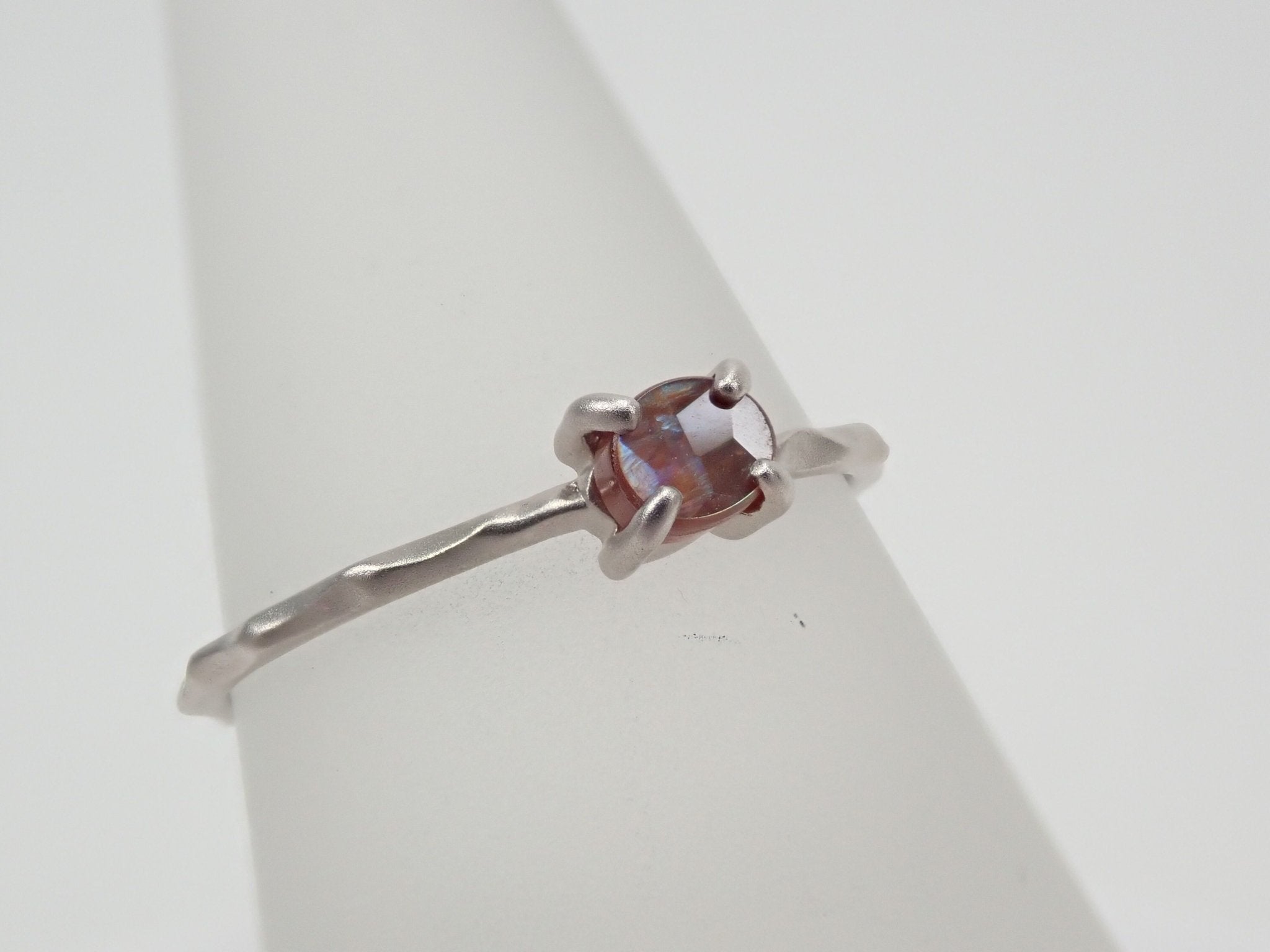Pt950アンドラダイトガーネット(通称名 レインボーガーネット)0.342ct リング - KARATZ STORE|カラッツSTORE