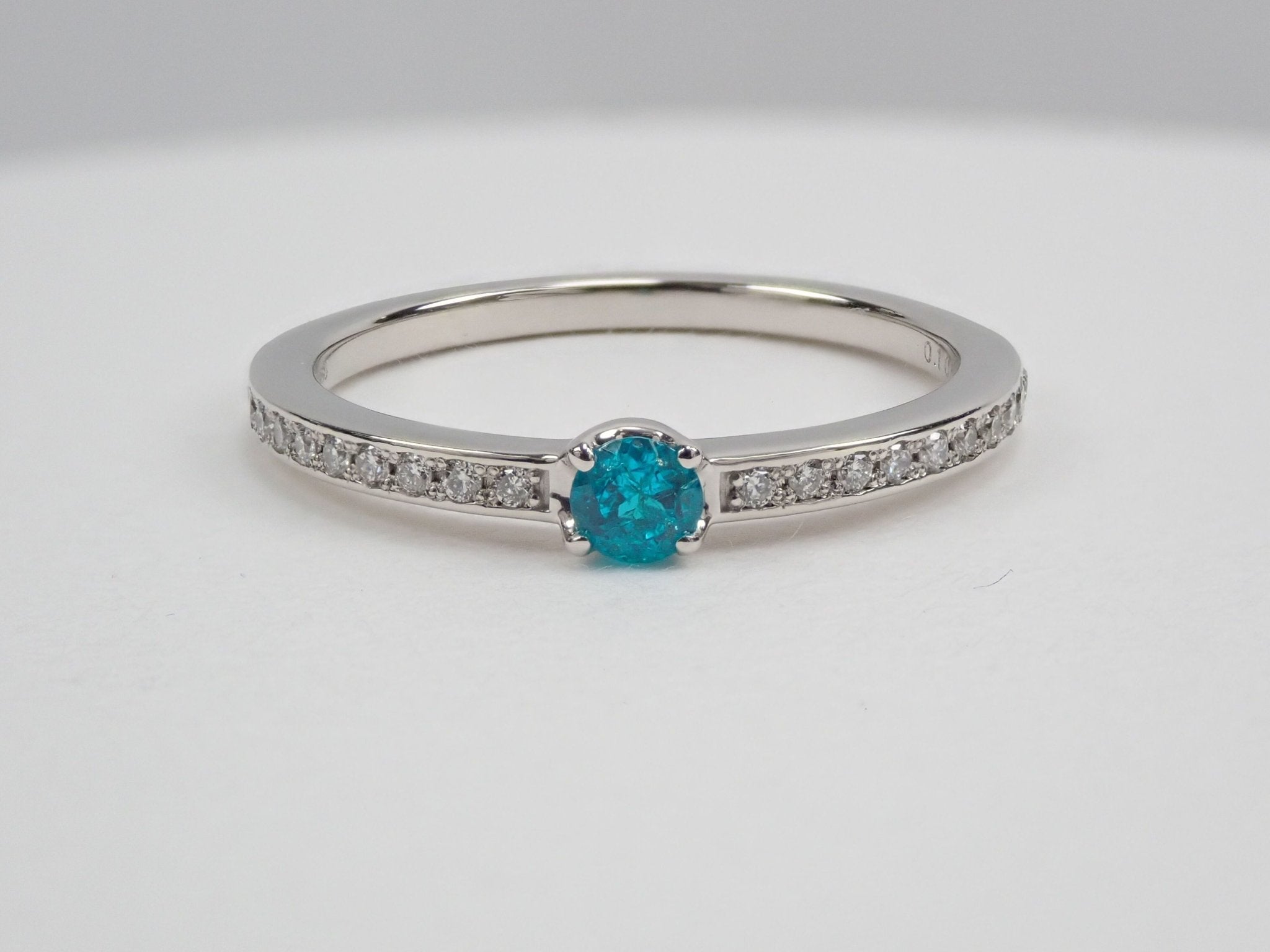 Pt950ブラジル産パライバトルマリン0.106ct リング - KARATZ STORE|カラッツSTORE