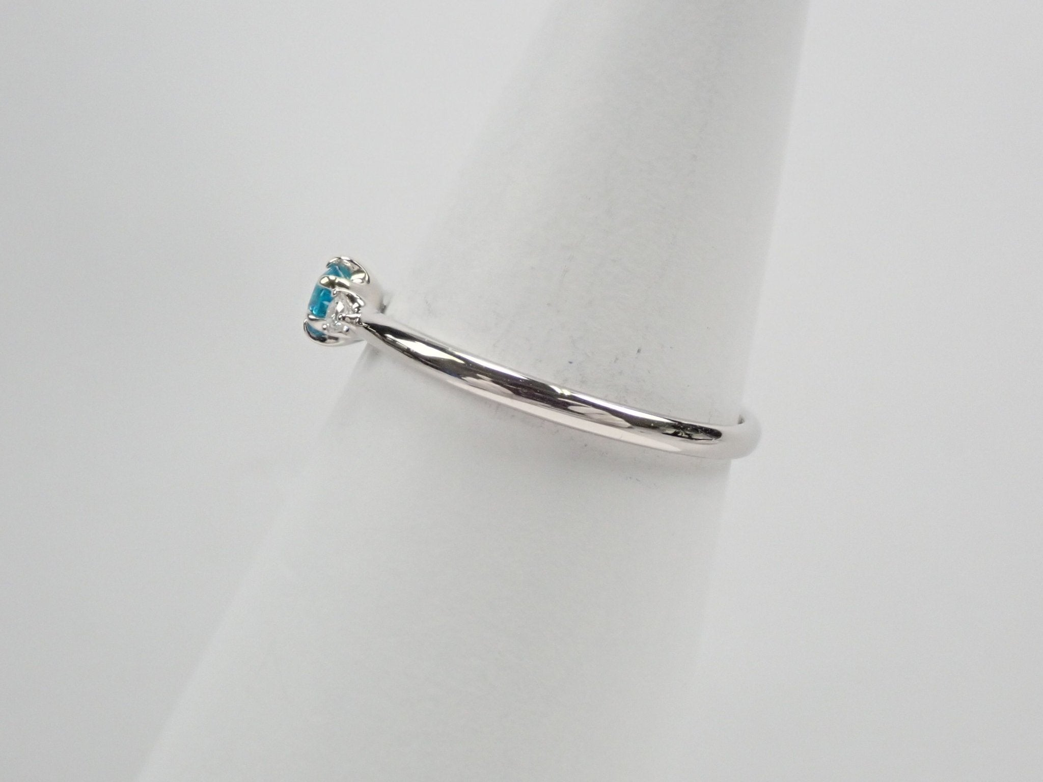 Pt950ブラジル産パライバトルマリン0.114ct リング - KARATZ STORE|カラッツSTORE