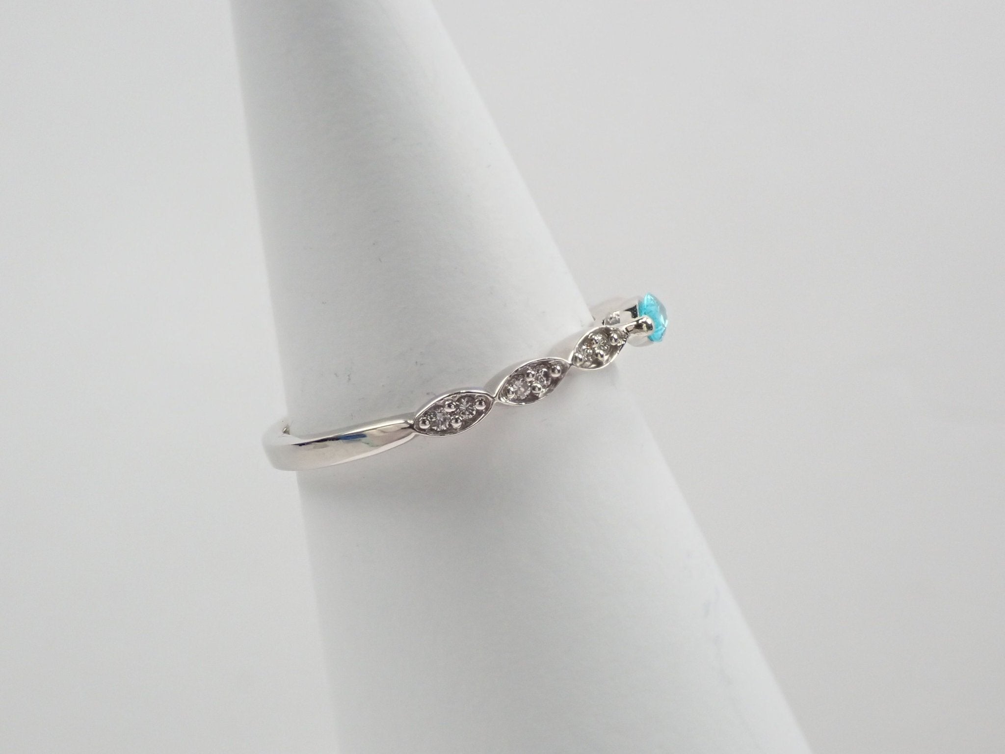 Pt950ブラジル産パライバトルマリン0.11ct リング - KARATZ STORE|カラッツSTORE