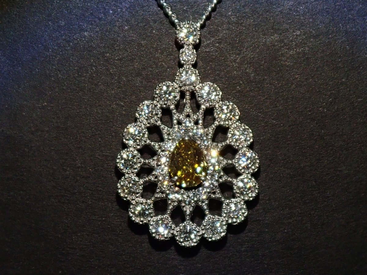 Pt950イエローダイヤモンド0.312ct・ダイヤモンド0.51ct ペンダント(VS-2) - カラッツSTORE