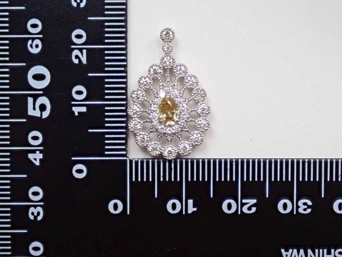 Pt950イエローダイヤモンド0.312ct・ダイヤモンド0.51ct ペンダント(VS-2) - カラッツSTORE