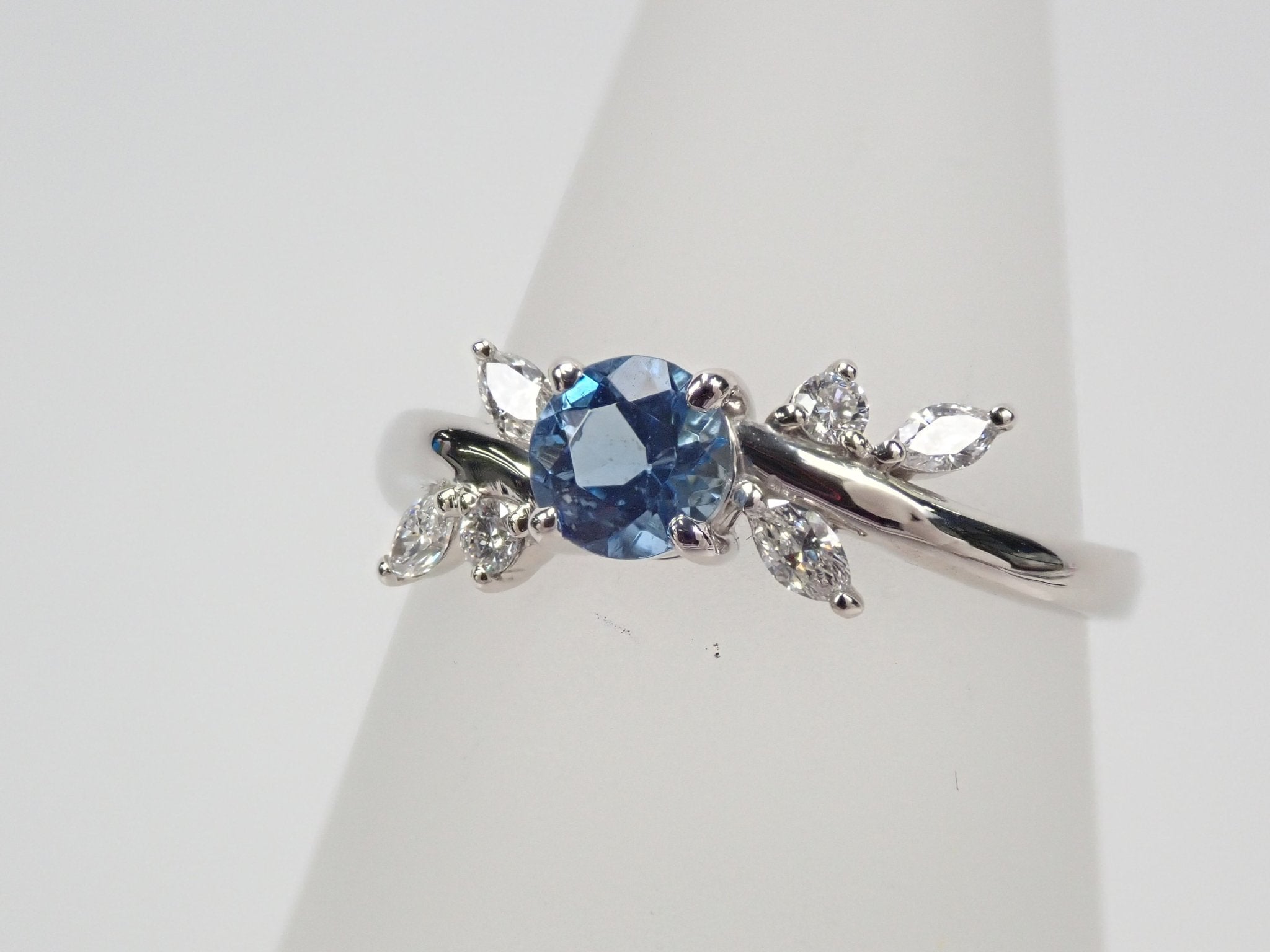 Pt950サンタマリアアクアマリン0.347ct リング - KARATZ STORE|カラッツSTORE