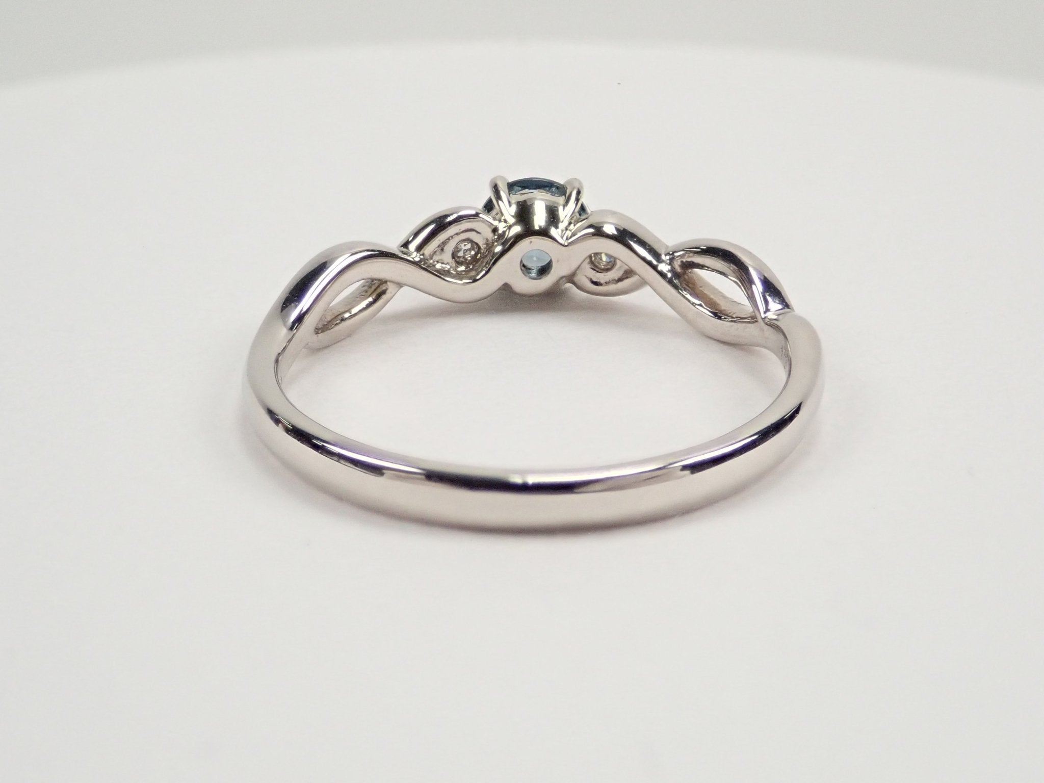 Pt950ブルースピネル0.352ct リング - KARATZ STORE|カラッツSTORE