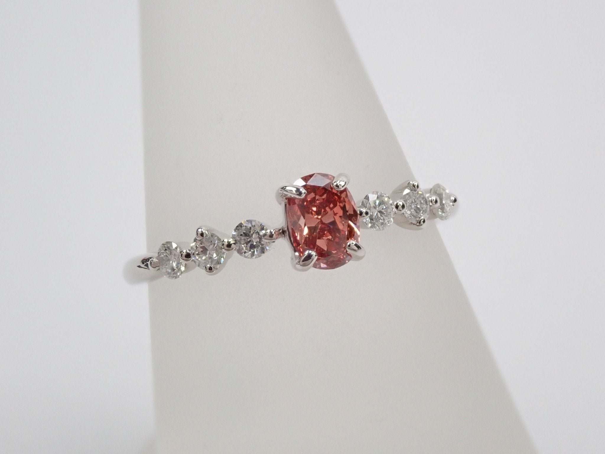 Pt950ピンクダイヤモンド0.379ct リング(FANCY DEEP BROWNISH ORANGY PINK,SI2) - KARATZ STORE|カラッツSTORE