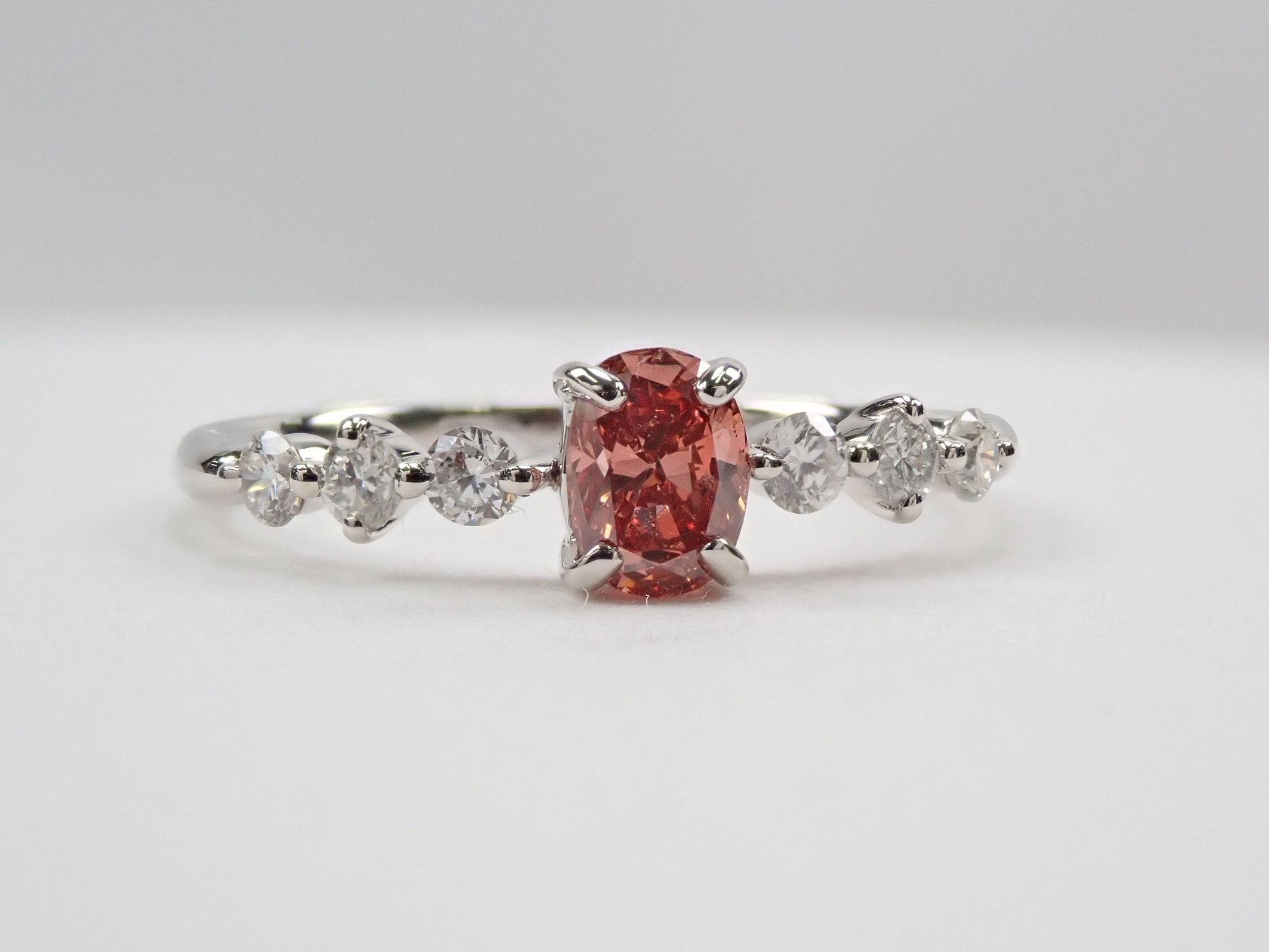 Pt950ピンクダイヤモンド0.379ct リング(FANCY DEEP BROWNISH ORANGY PINK,SI2) - KARATZ STORE|カラッツSTORE