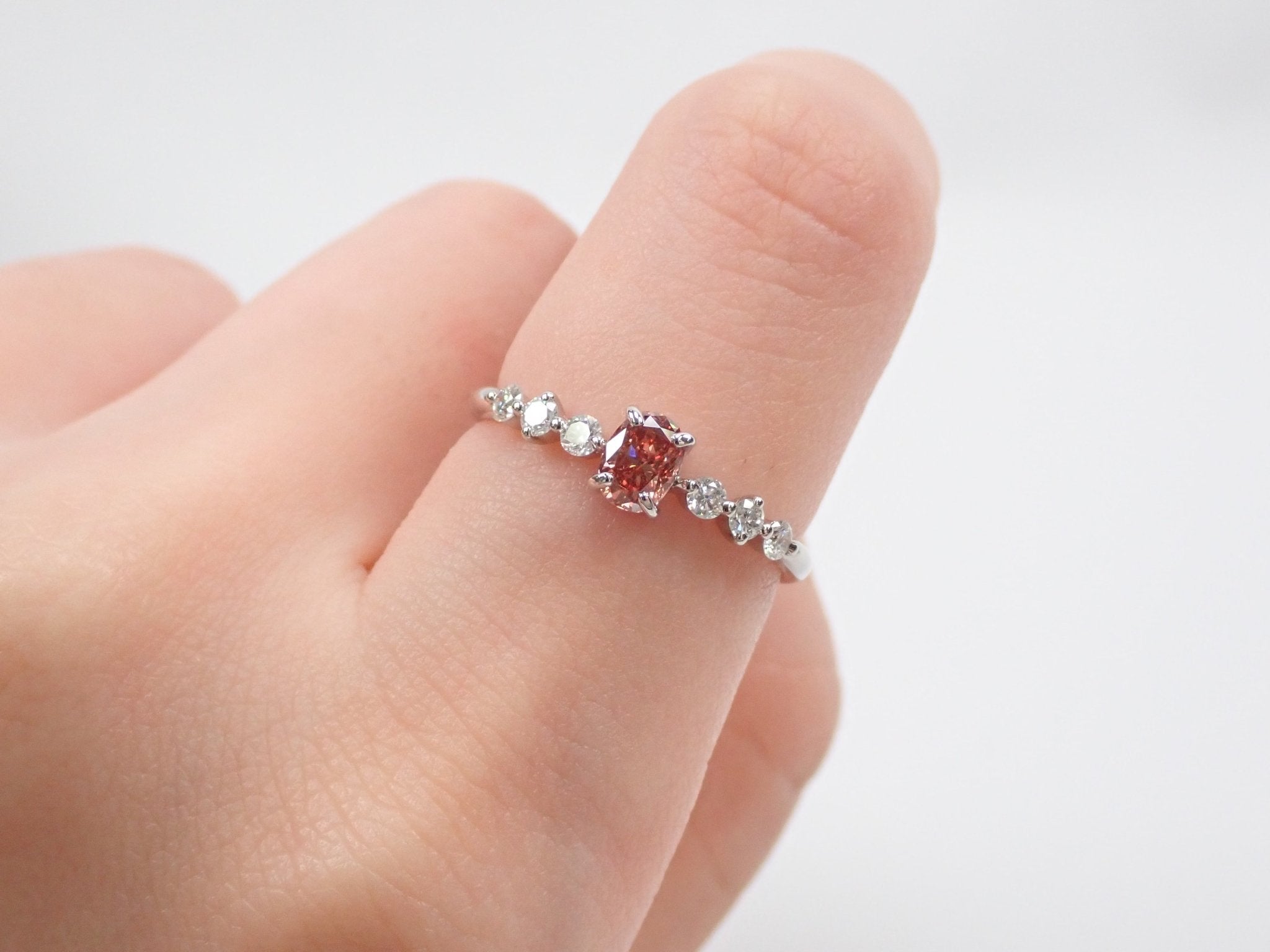 Pt950ピンクダイヤモンド0.379ct リング(FANCY DEEP BROWNISH ORANGY PINK,SI2) - KARATZ STORE|カラッツSTORE