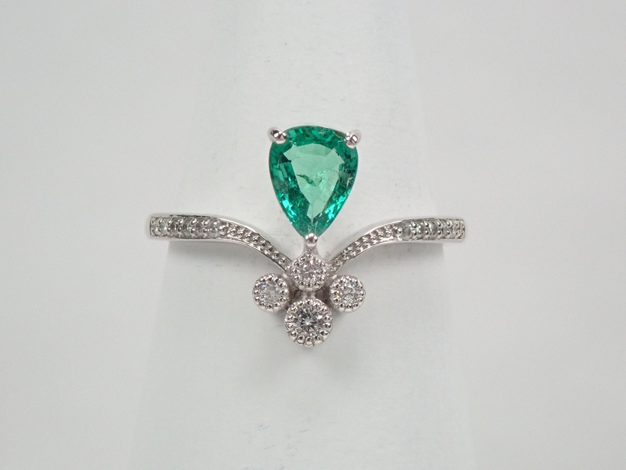 Pt950ノンオイルエメラルド0.50ct リング GIA付 - KARATZ STORE|カラッツSTORE