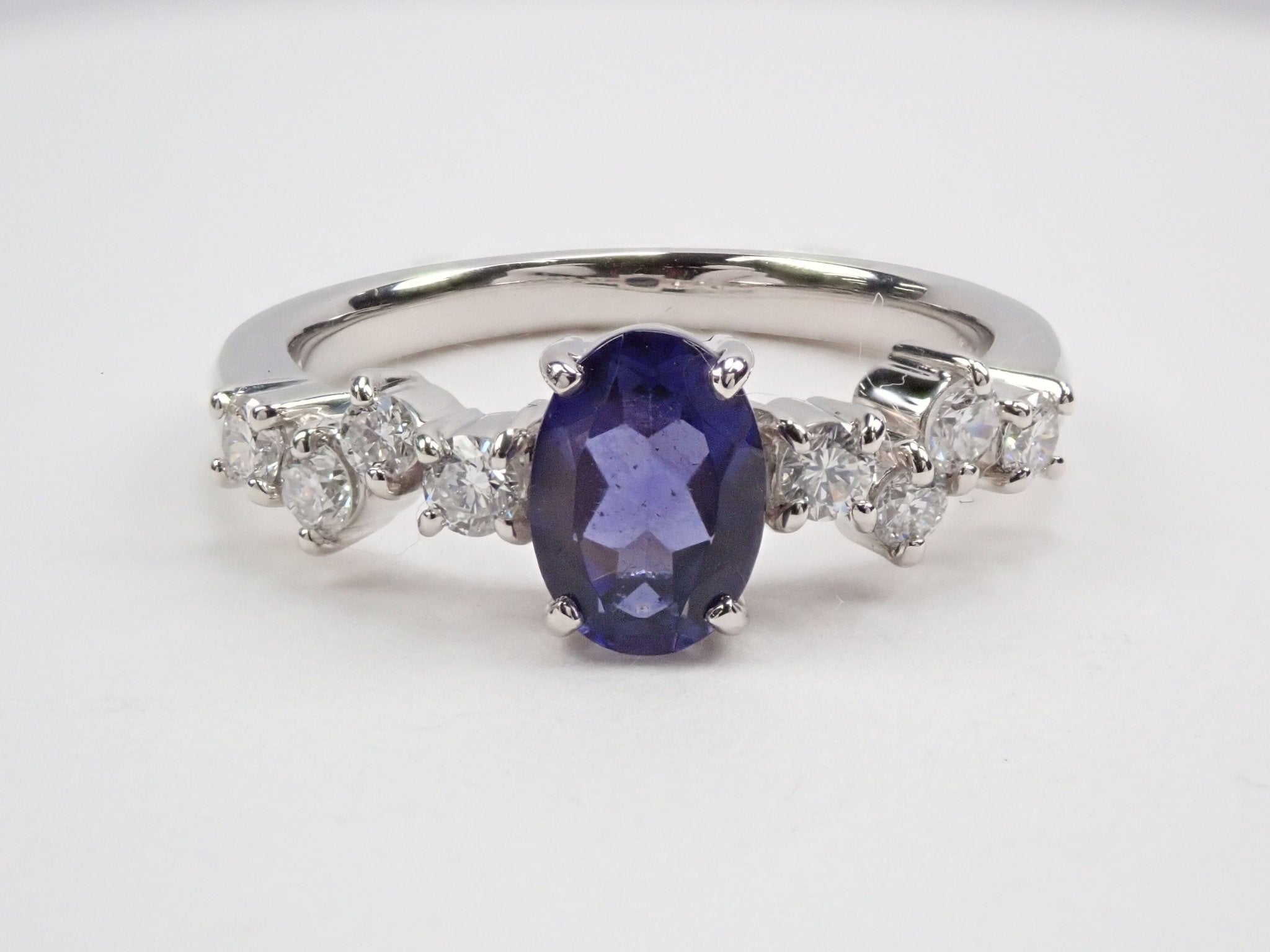 Pt950アイオライトサンストーン0.643ct リング - KARATZ STORE|カラッツSTORE