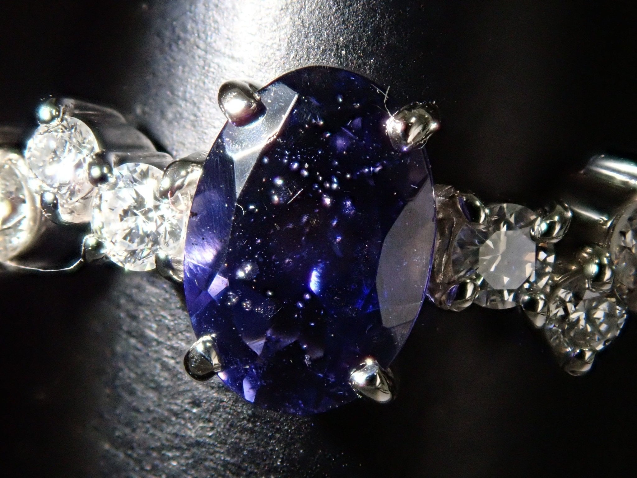 Pt950アイオライトサンストーン0.643ct リング - KARATZ STORE|カラッツSTORE