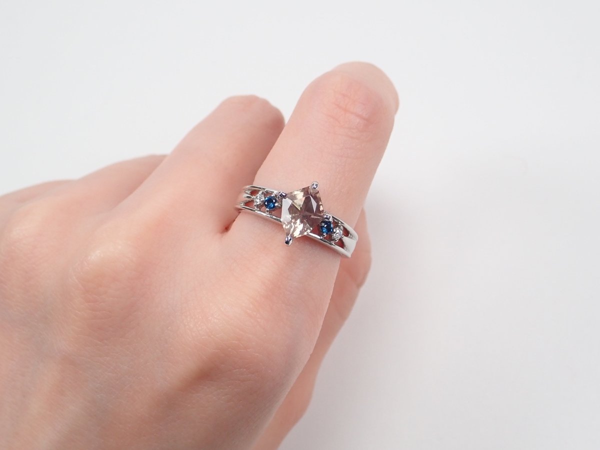 Pt950オレゴンサンストーン1.24ct・インディゴトルマリン・ブルーダイヤリング - カラッツSTORE