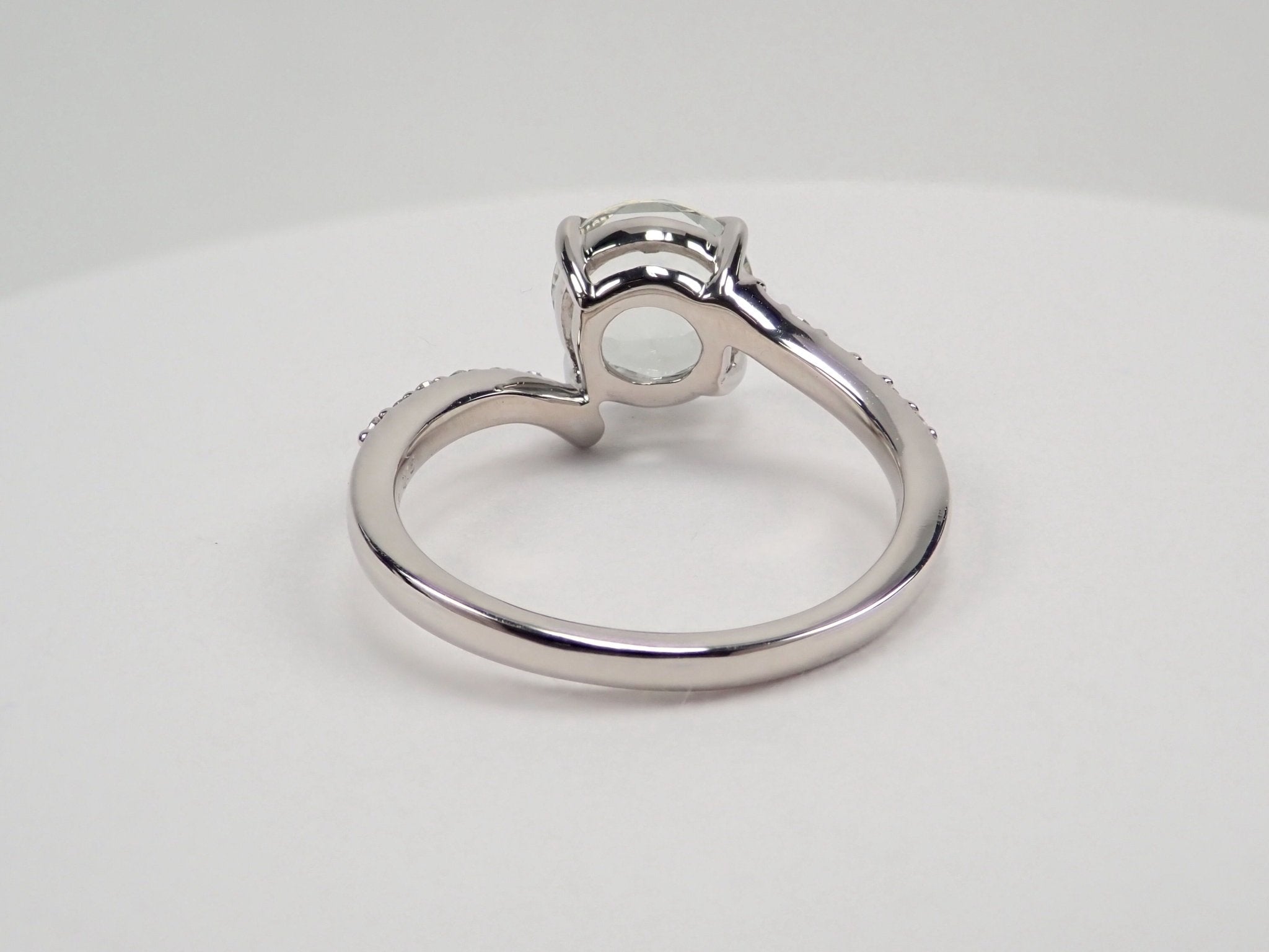 Pt950グリーンアメジスト1.59ct リング(さくらインカット) - KARATZ STORE|カラッツSTORE
