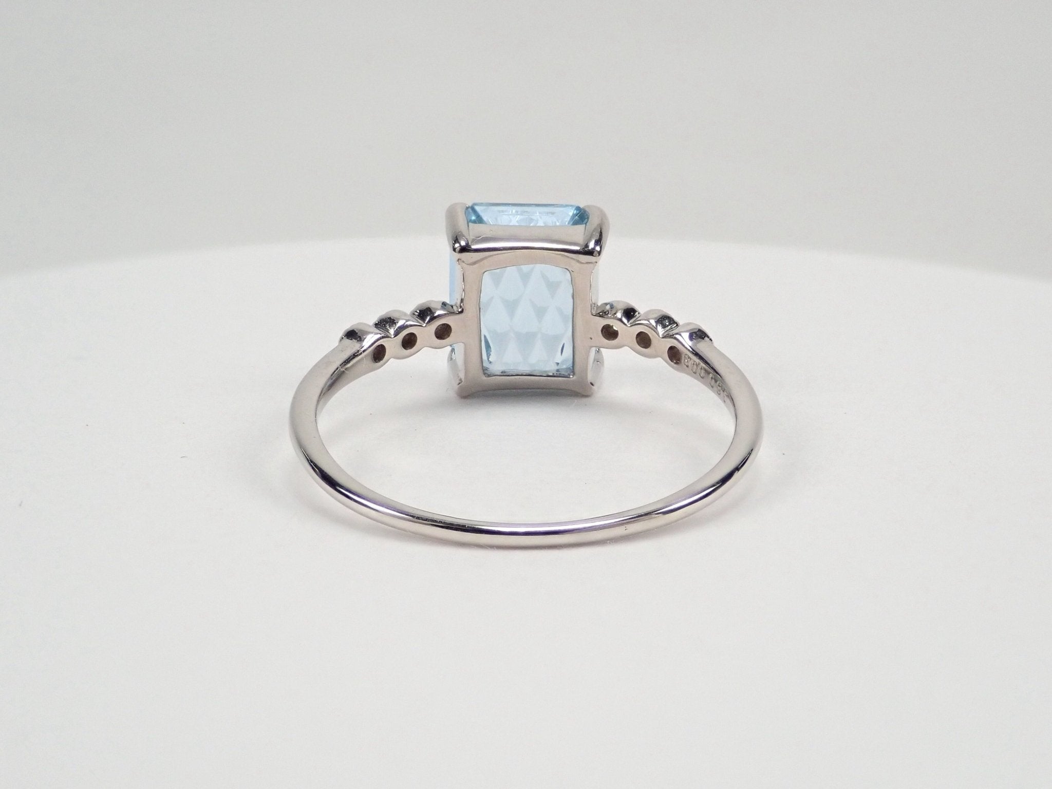 Pt950アクアマリン1.60ct リング(甲州貴石切子) - KARATZ STORE|カラッツSTORE