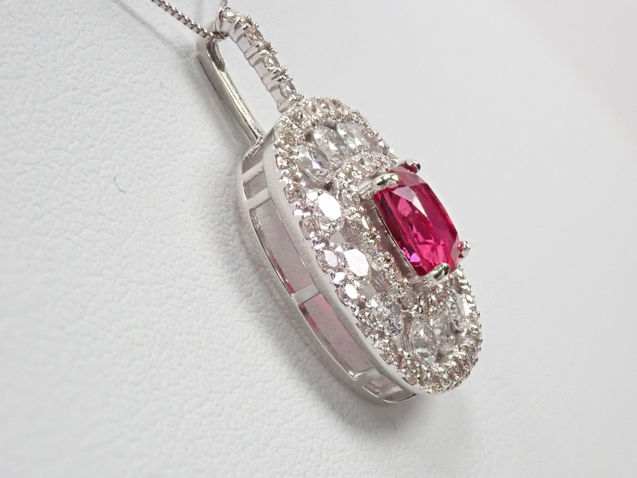 Pt950/Pt850ホットピンクスピネル1.26ct ペンダント(ネックレス) - KARATZ STORE|カラッツSTORE