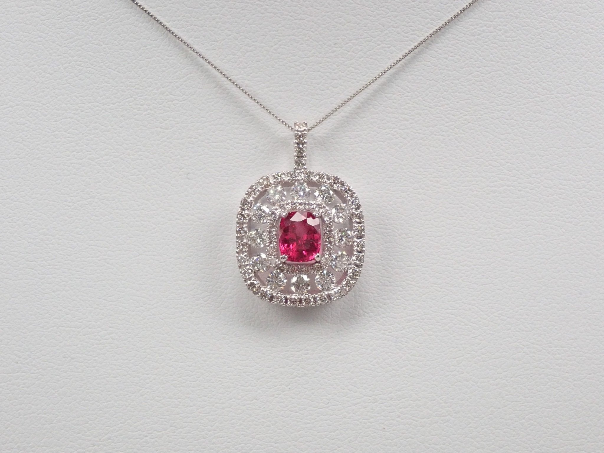 Pt950/Pt850ホットピンクスピネル1.26ct ペンダント(ネックレス) - KARATZ STORE|カラッツSTORE