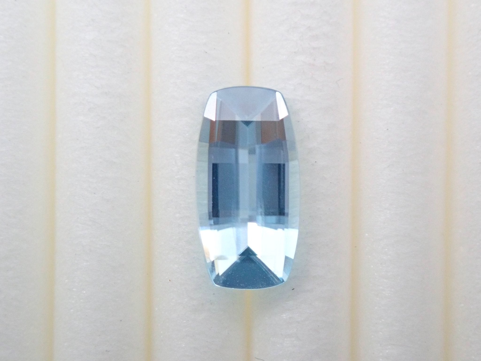 [KEN] Cambodian blue zircon 1.00ct loose