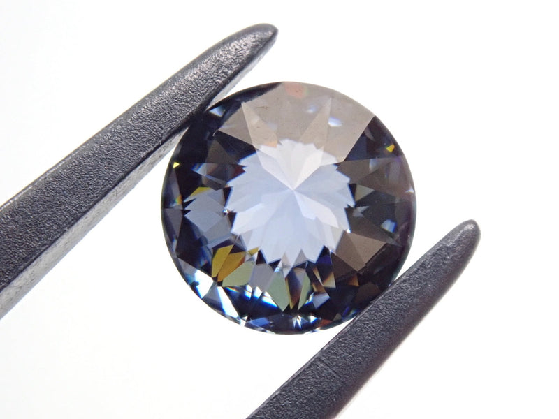 Synthetic moissanite 1.06ct loose (empire cut gray blue)