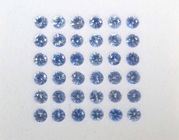 ベニトアイト2mm1石（トップクオリティのアイスブルー）《複数購入割引有》