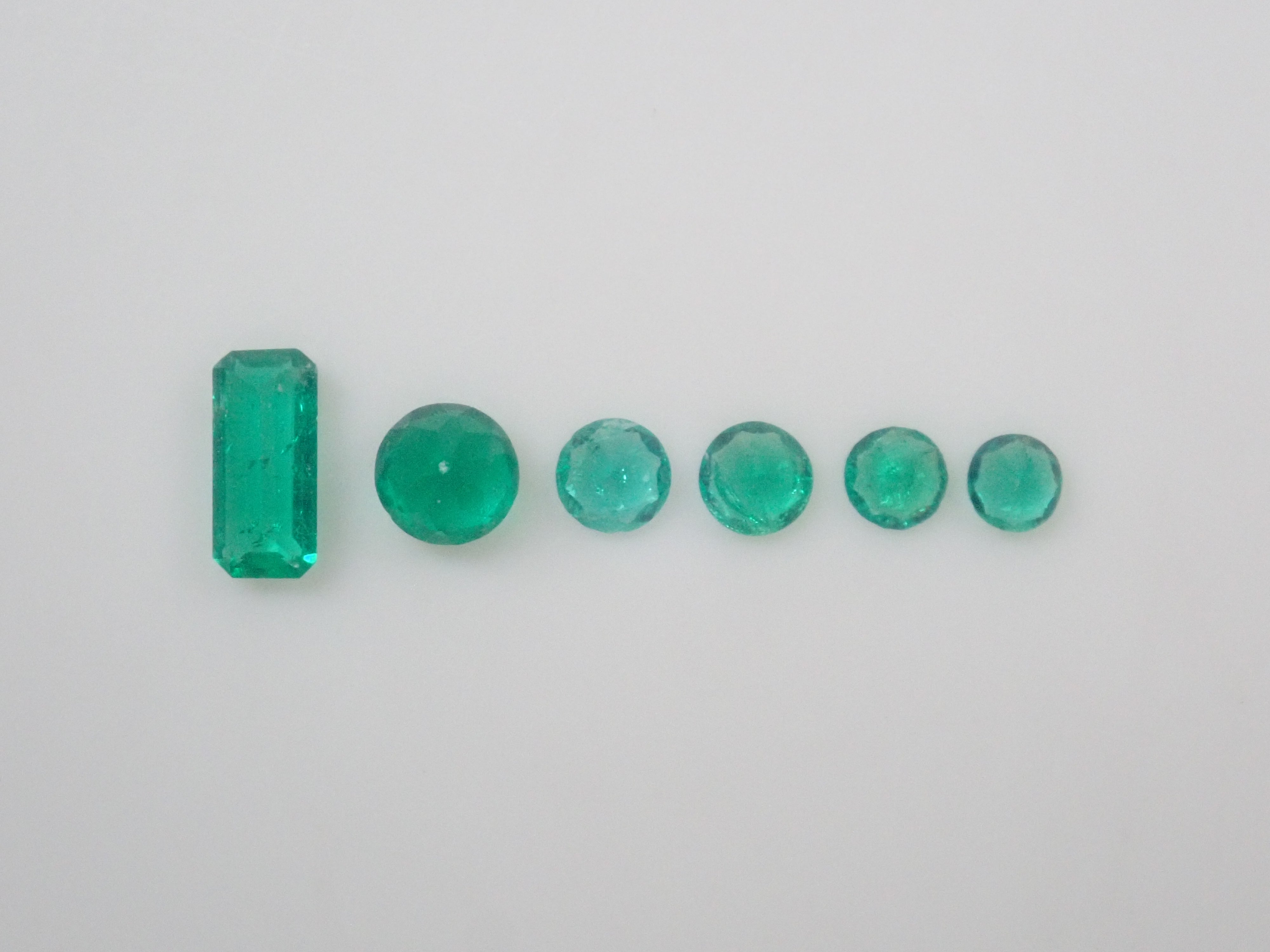 【2/7  22時販売】《限定16石》ロシア産ノンオイルエメラルド等含む💎エメラルドガチャ（エメラルドキャッツアイや特殊カット含む）《複数購入割引有》