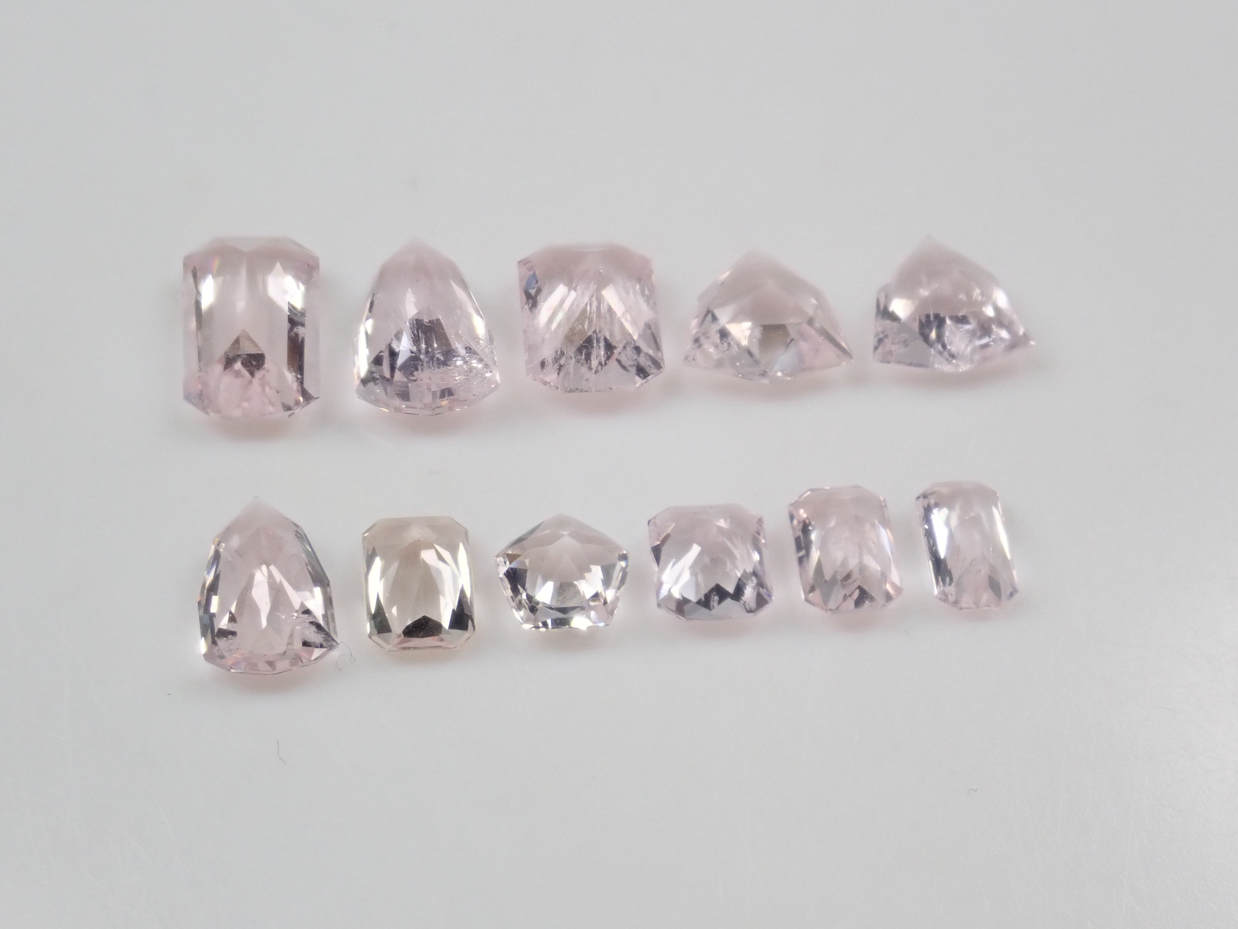 【2/8 22時販売】《限定13石》シミズ貴石様ダンデライオンカットの7mmモルガナイト含む💎モルガナイトガチャ《複数購入割引有》