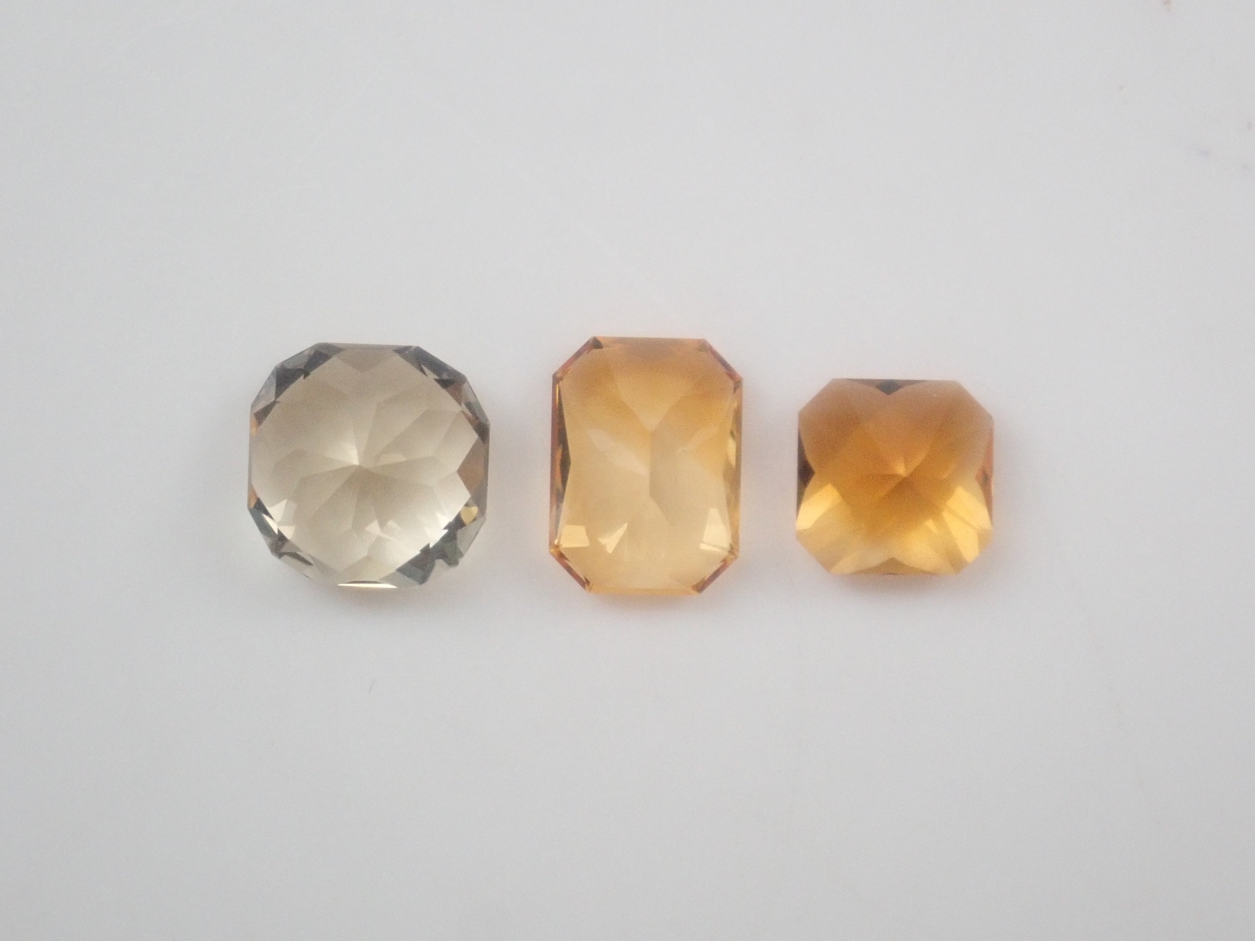 【2/21 22時販売】《限定9石》通常29,800円の甲州貴石切子plus threeを含むシトリンガチャ《複数購入割引有》