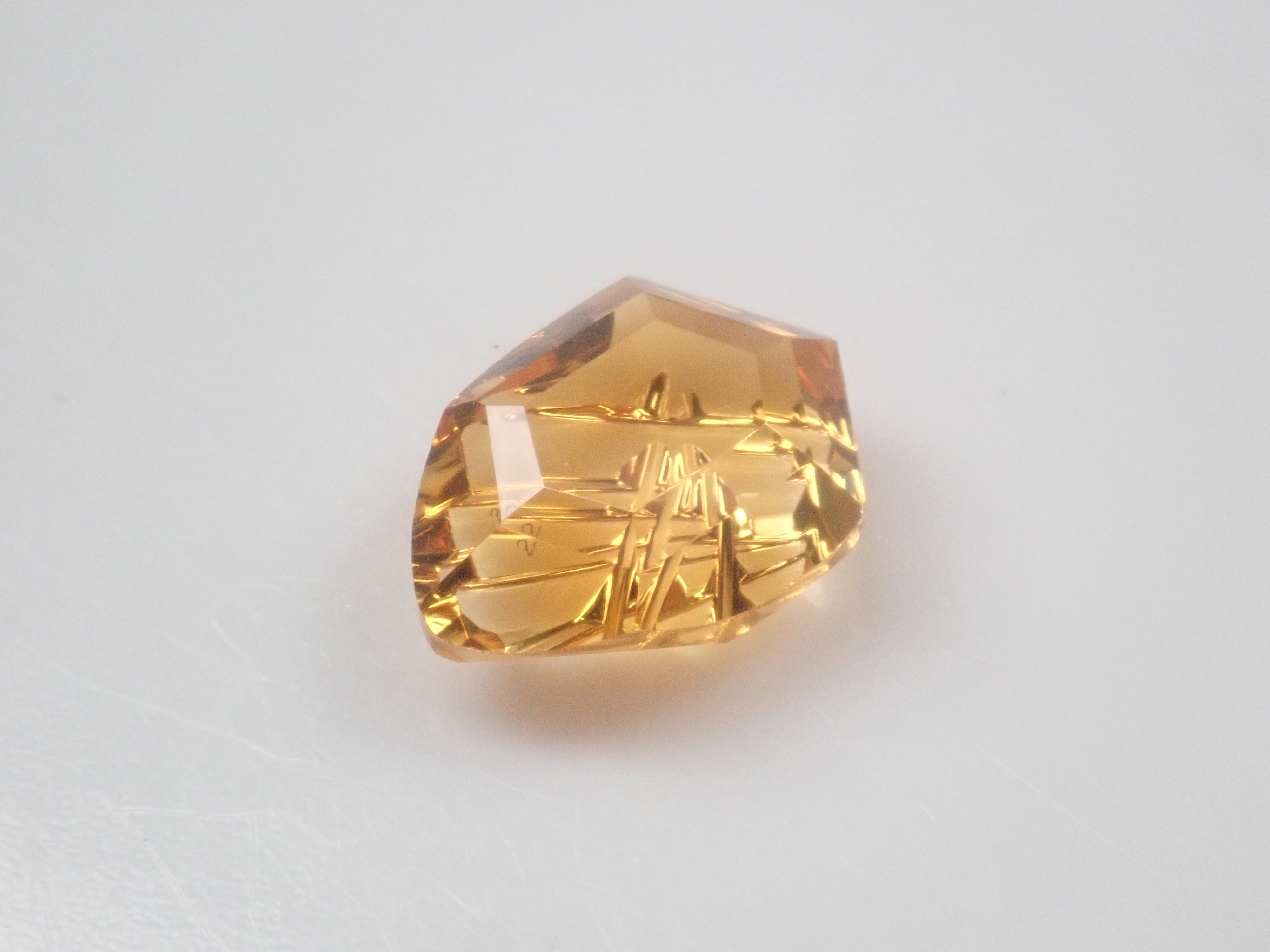 【2/21 22時販売】《限定9石》通常29,800円の甲州貴石切子plus threeを含むシトリンガチャ《複数購入割引有》