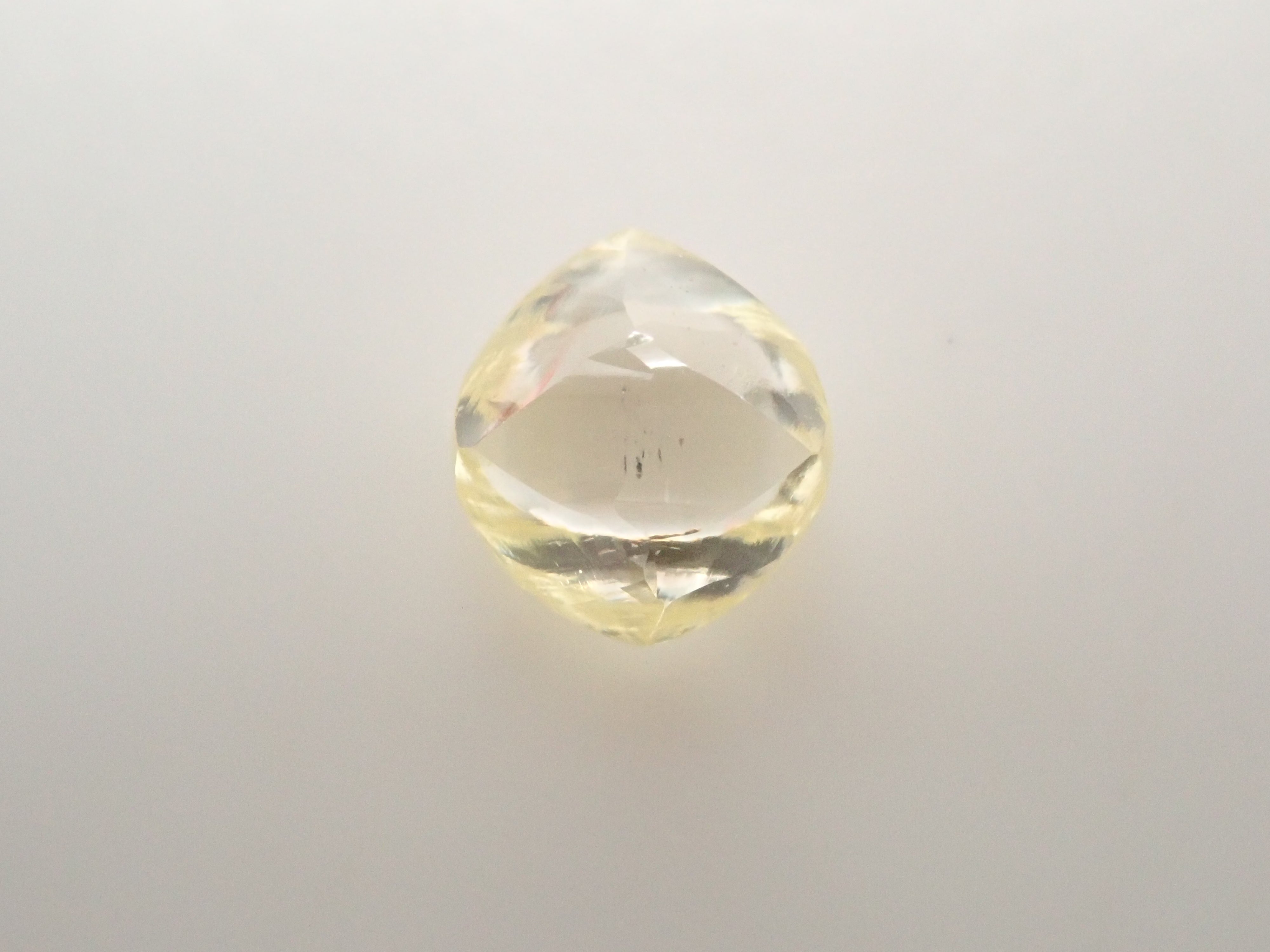 【2/11 22時販売】ダイヤモンド原石（メイカブル） 0.353ct原石