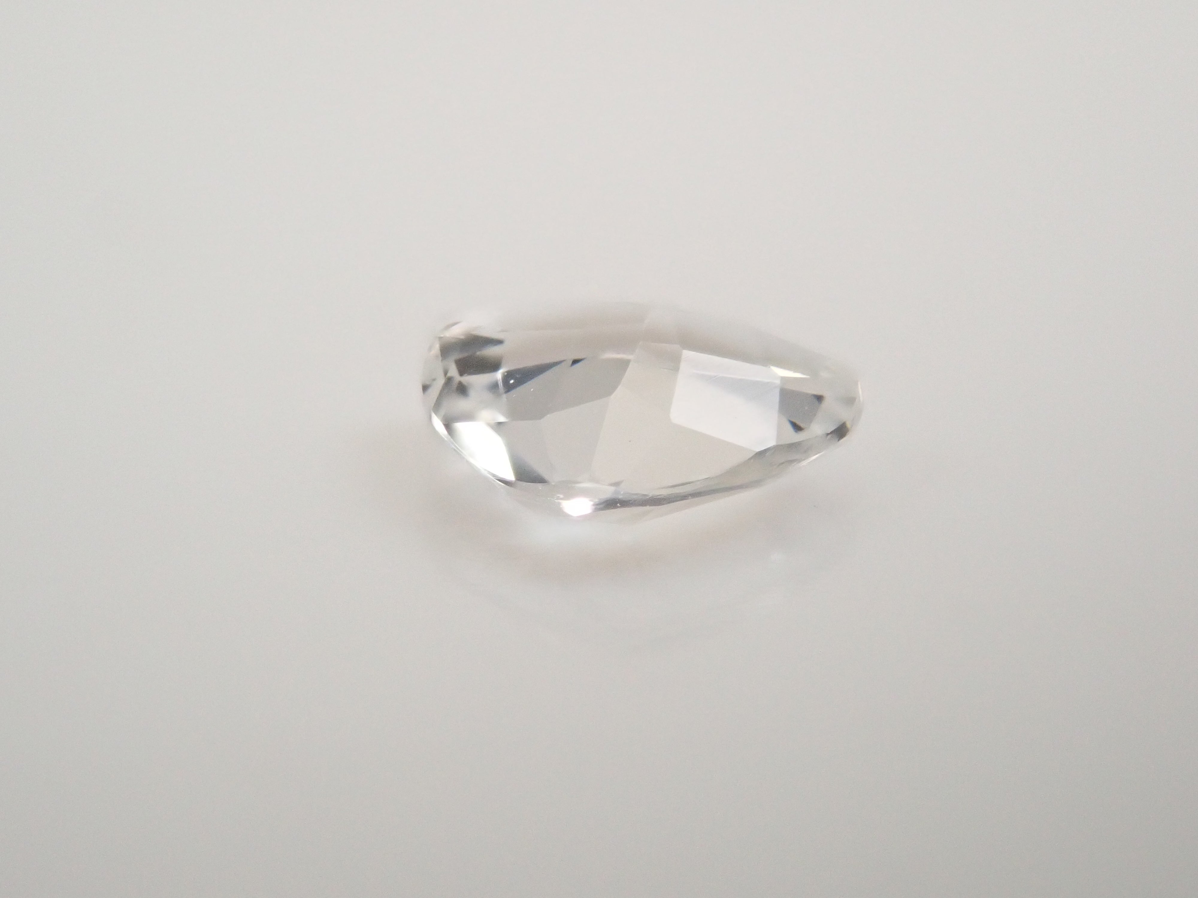 【抽選販売0216_10】スリランカ産フォルステライト 0.231ctルース 日独