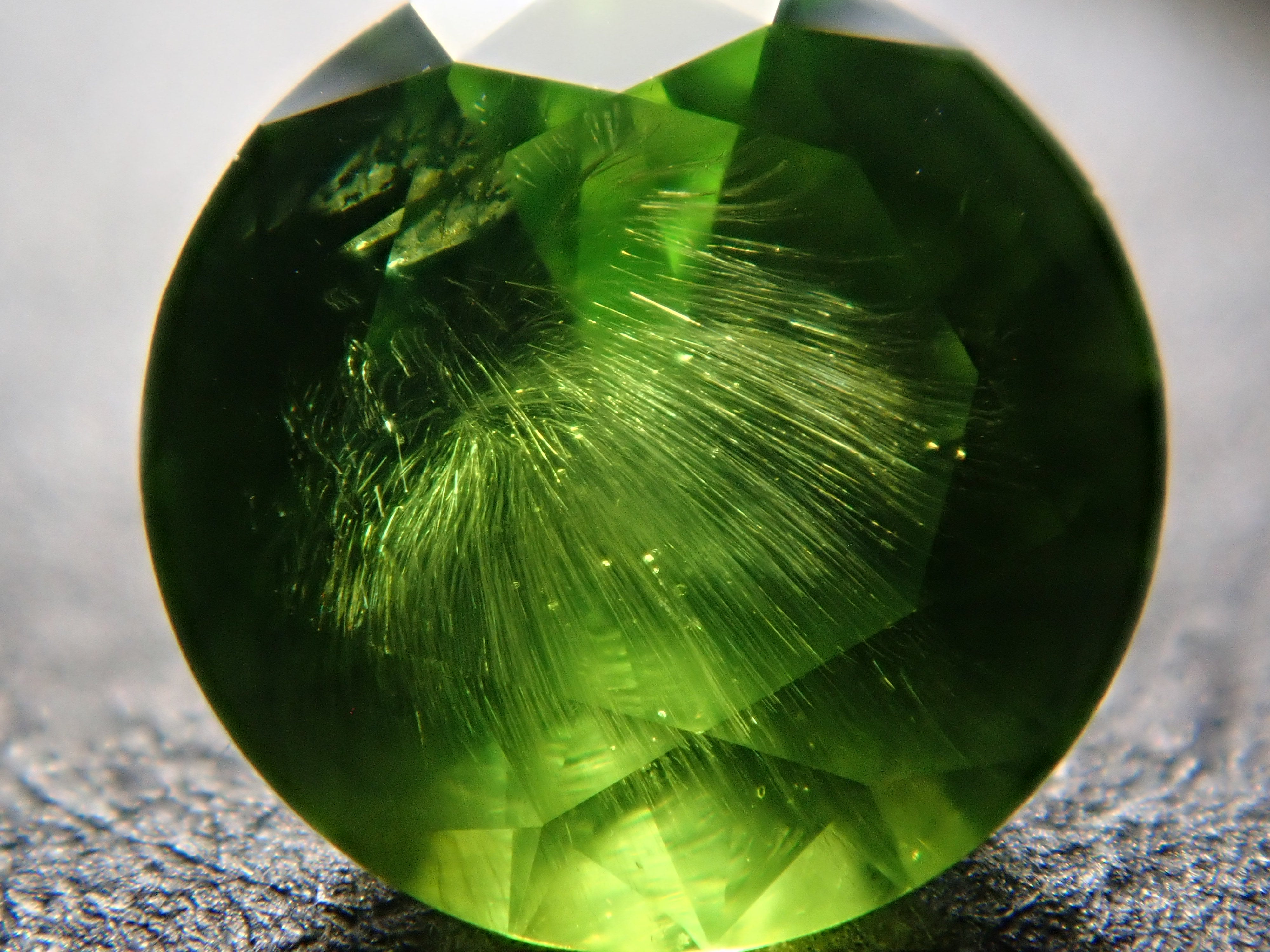 ロシア産の宝石- 通販｜宝石鑑定士が運営【カラッツSTORE】