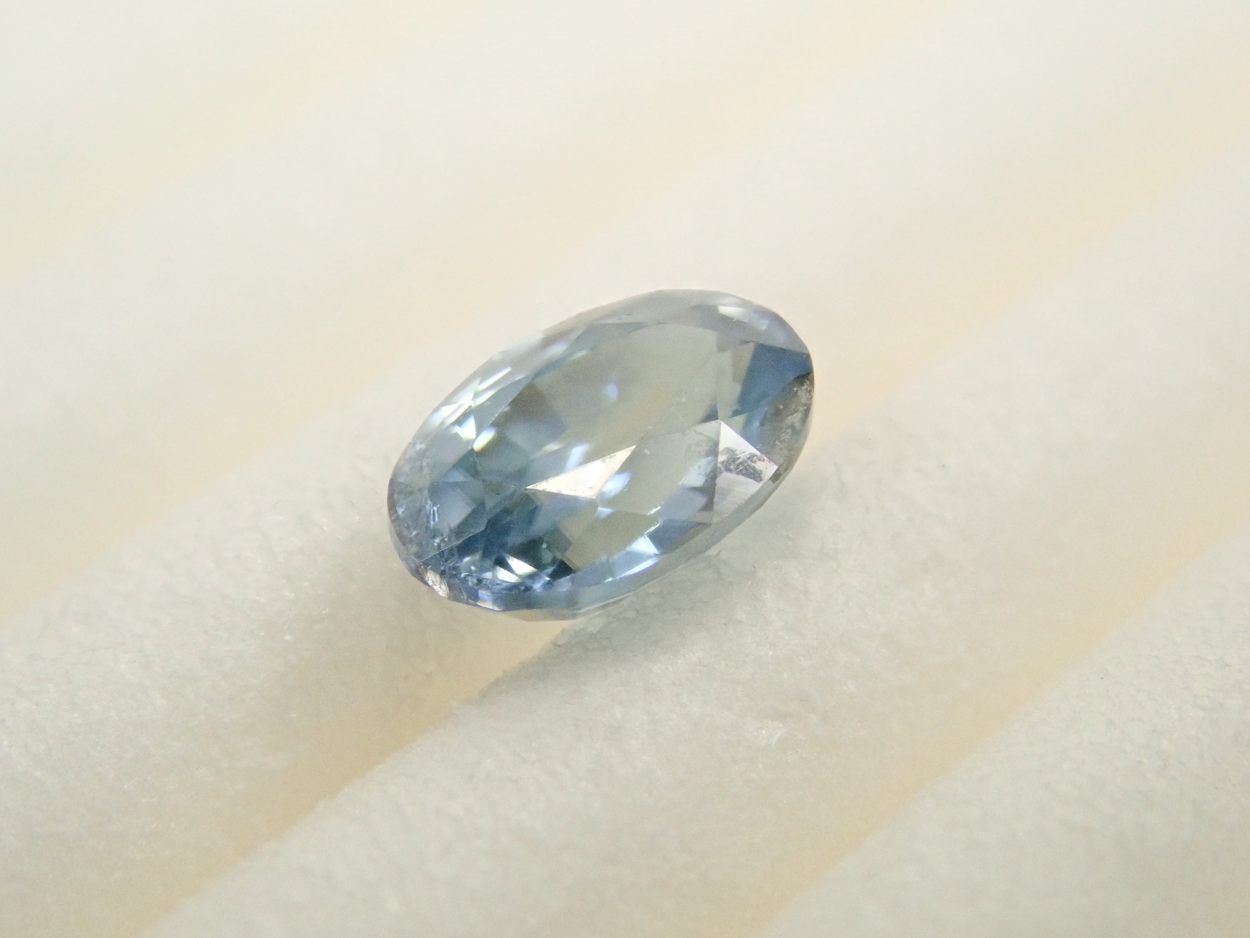 【2/13 22時販売】ミャンマー産カラーチェンジジルコン 0.439ctルース