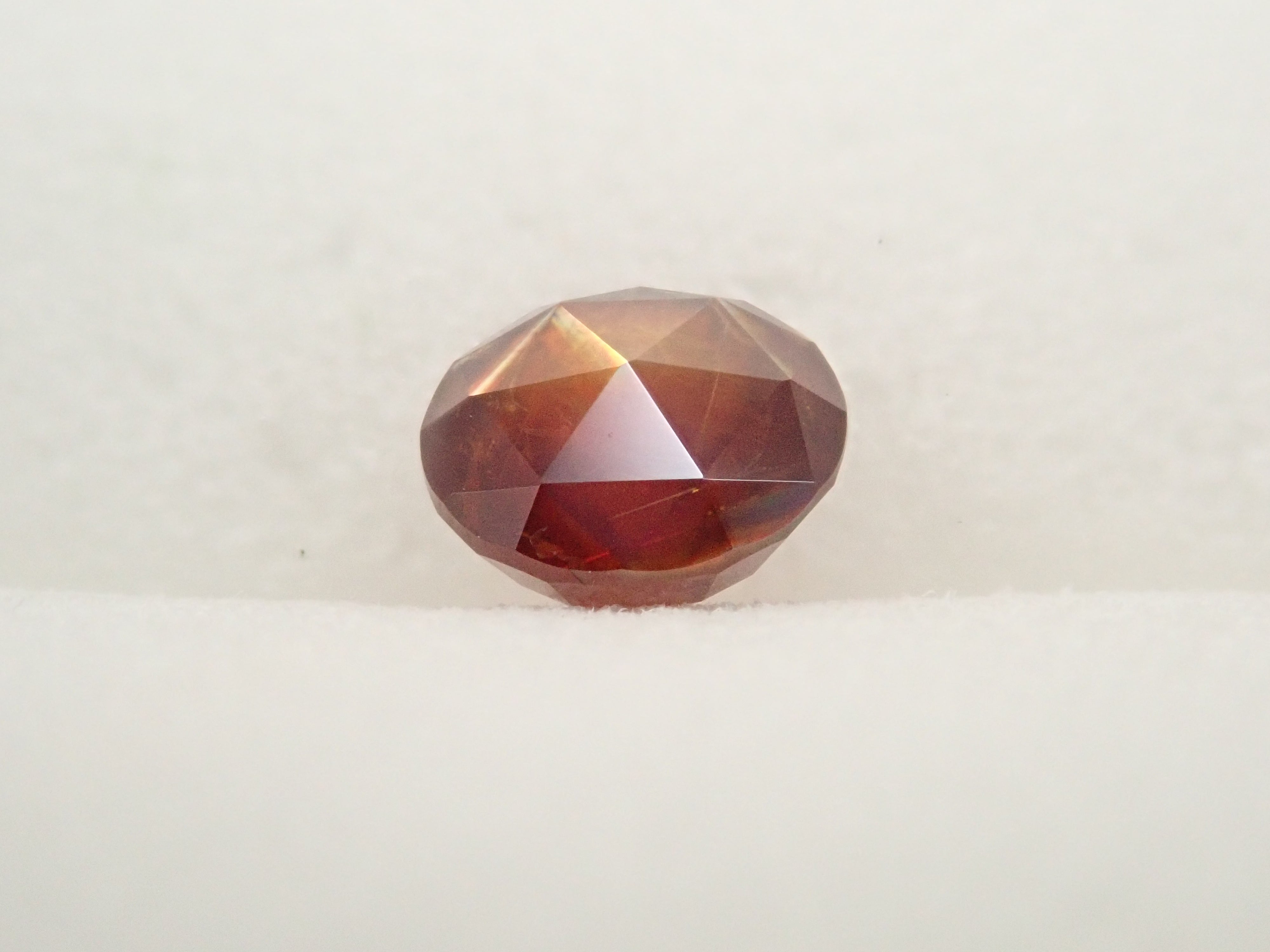 【2/13 22時販売】奈良県天川村産レインボーガーネット（アンドラダイトガーネット） 4.8mm/0.612ctルース