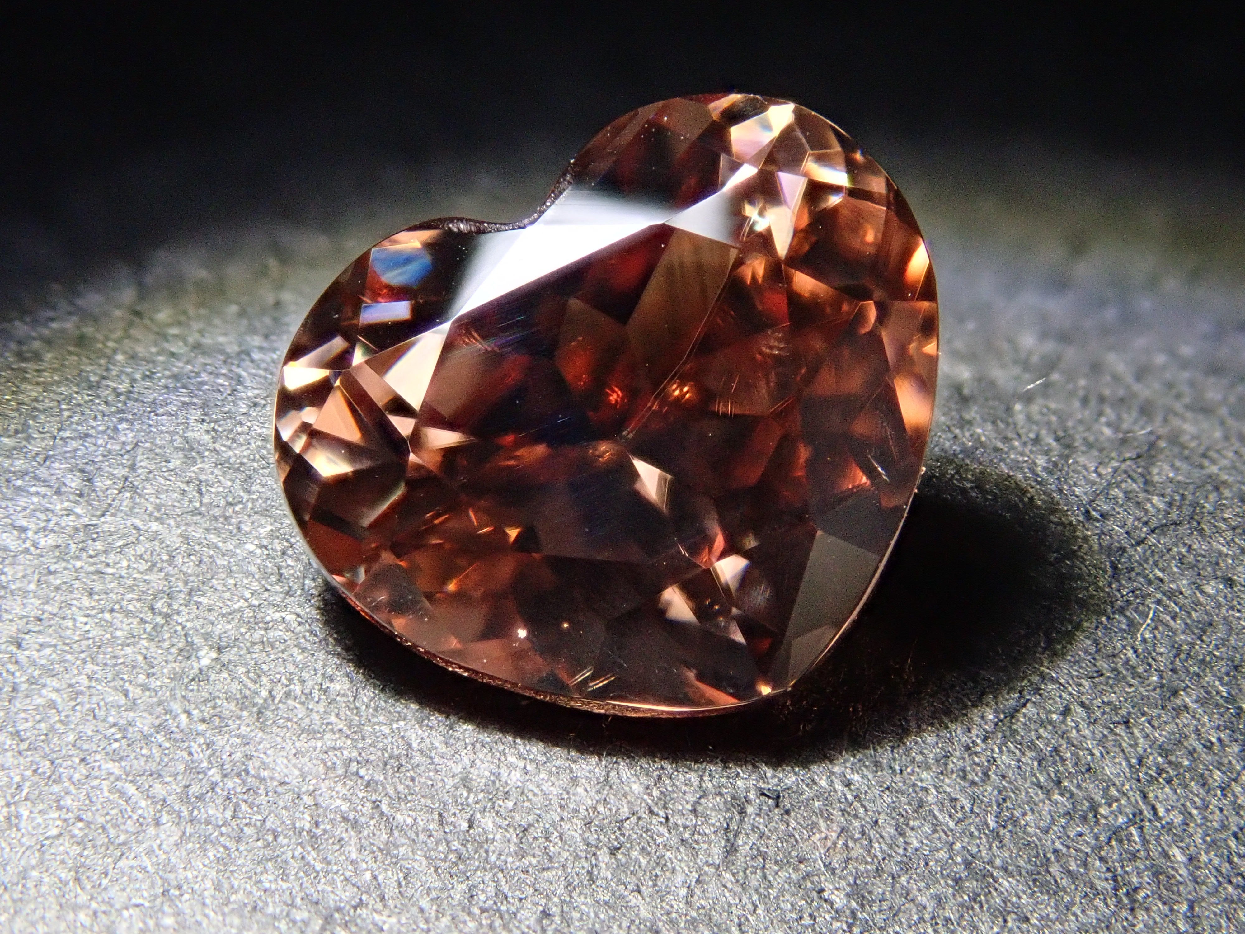 【2/13 22時販売】タンザニア産ジルコン 1.672ctルース