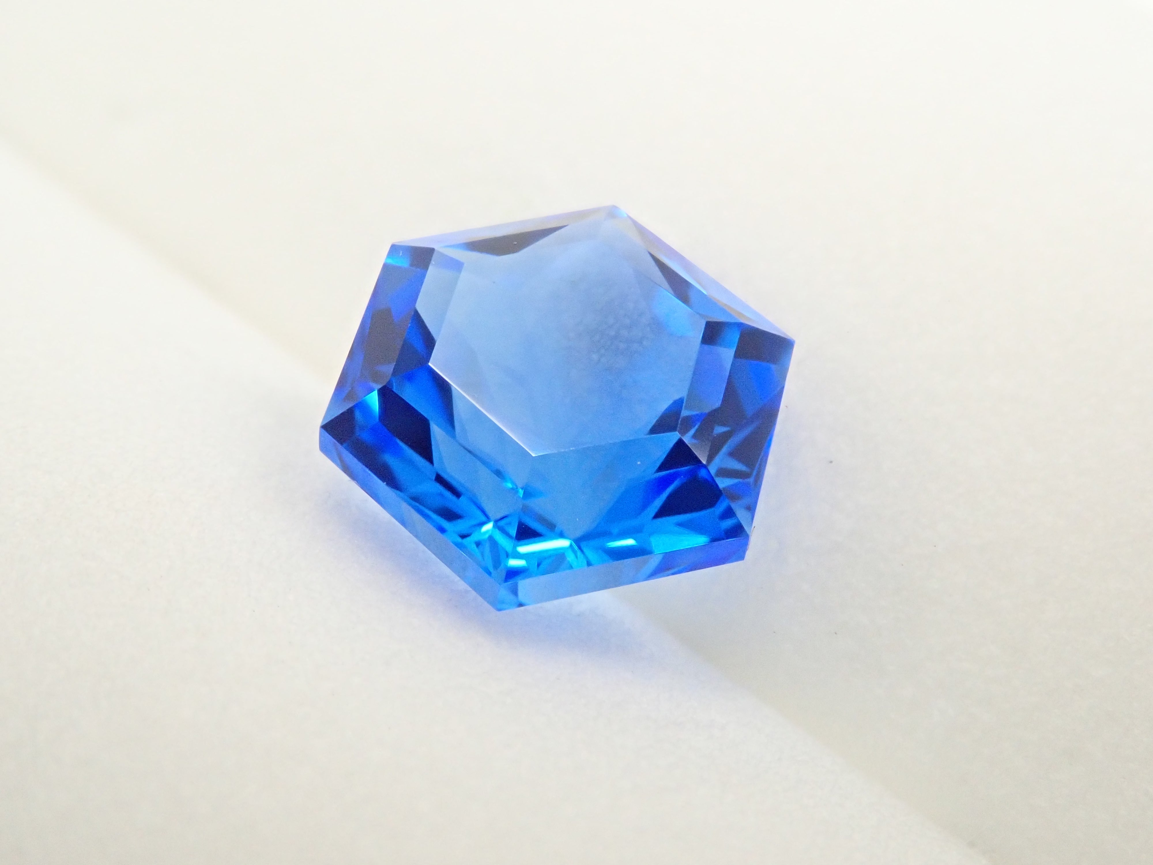 [Yukinko Cut] Siberian Blue Quartz (Synthetic Quartz) 2.420ct Loose Stone