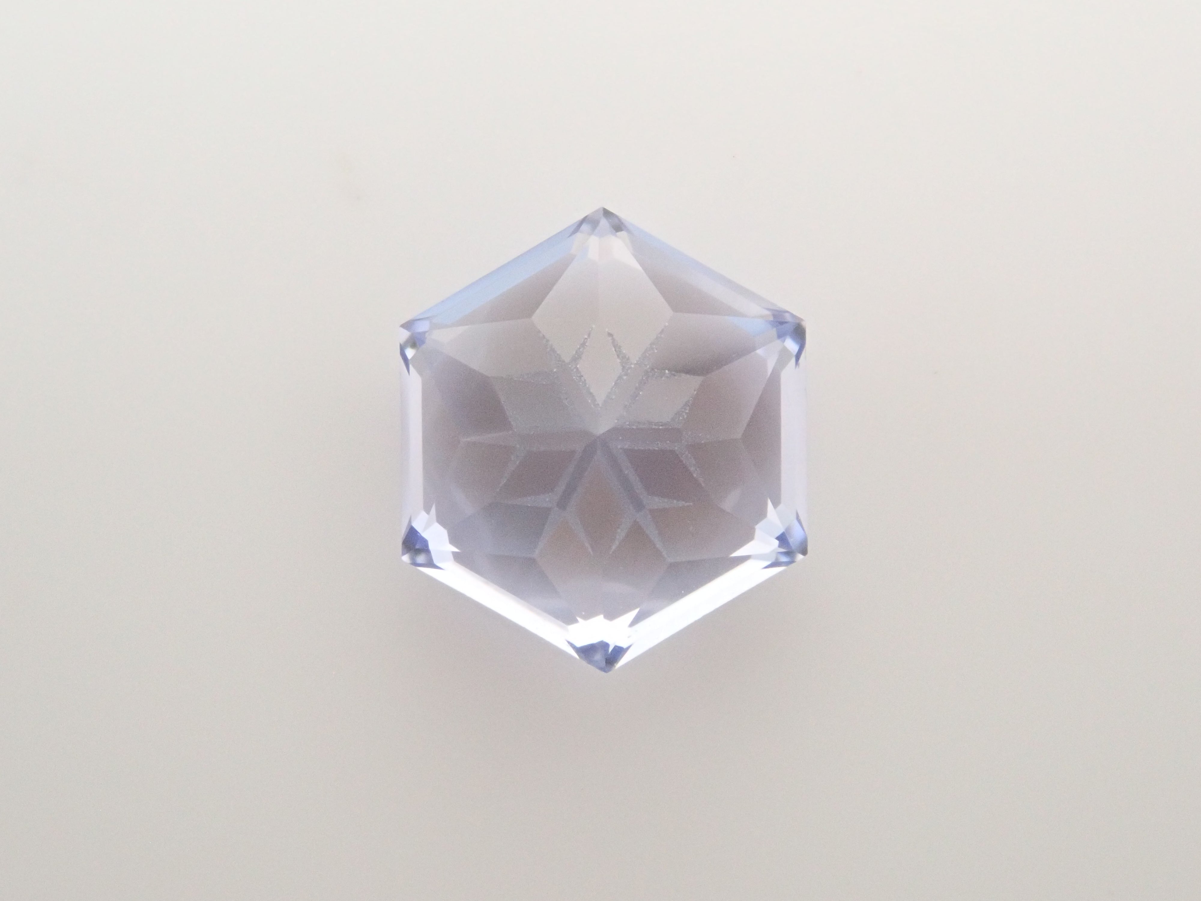 【抽選販売_20260301_02】【ゆきんこカット】合成サファイア 2.220ctルース（合成ブルーサファイア）