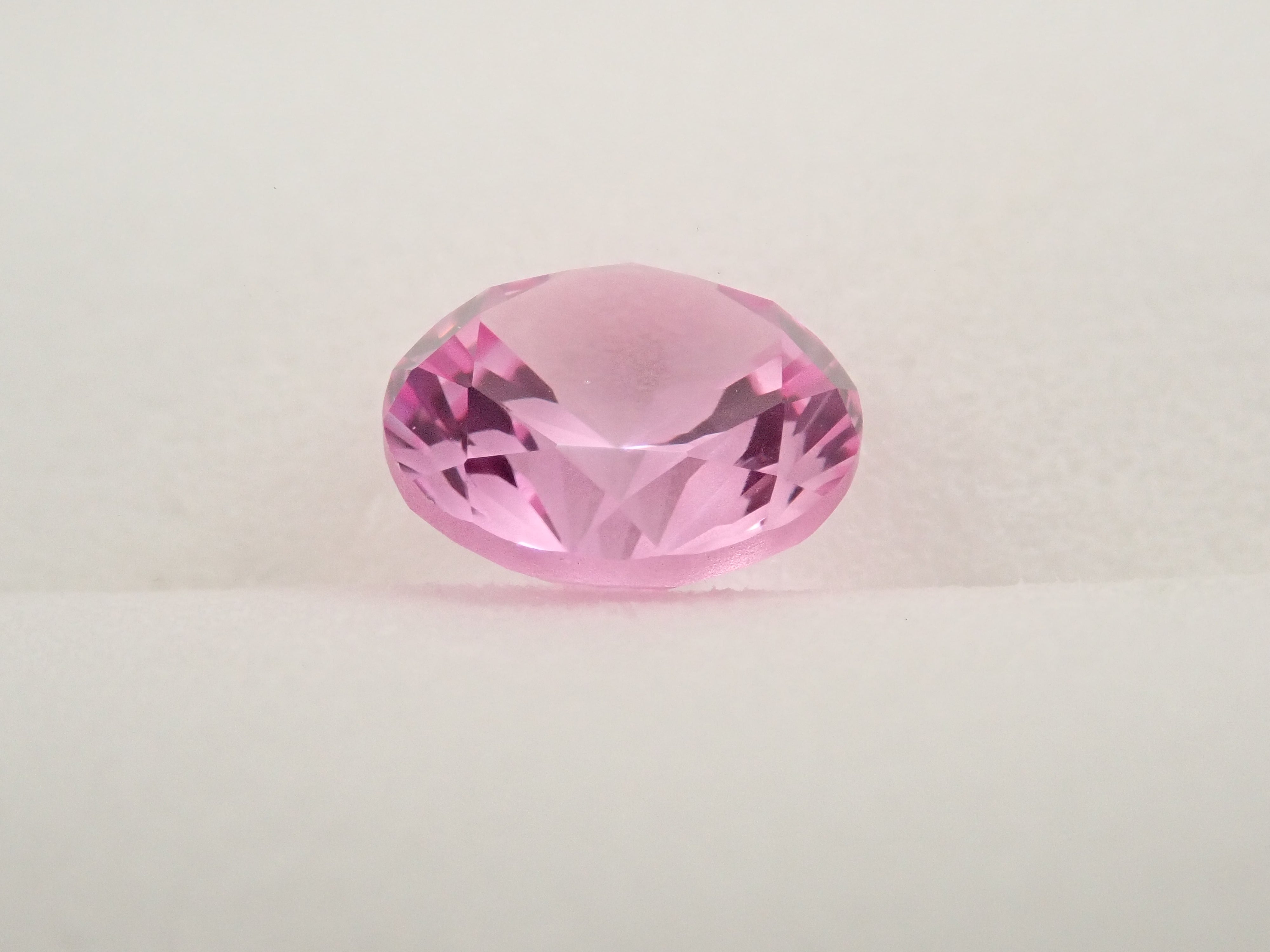 [Sakura InCut] Synthetic Sapphire 2.610ct Loose Stone (Synthetic Pink Sapphire)